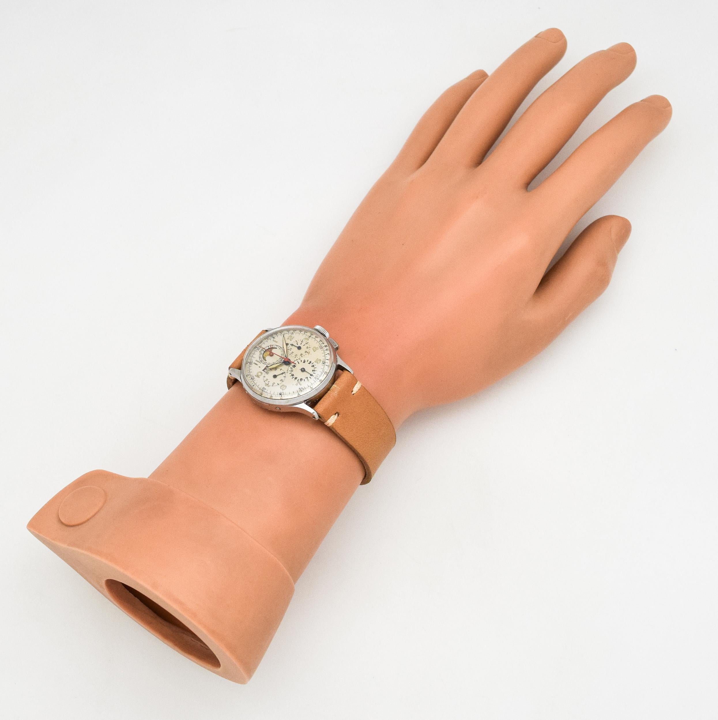 Vintage Universal Geneve Tri-Compax Stainless Steel Watch, 1943 3