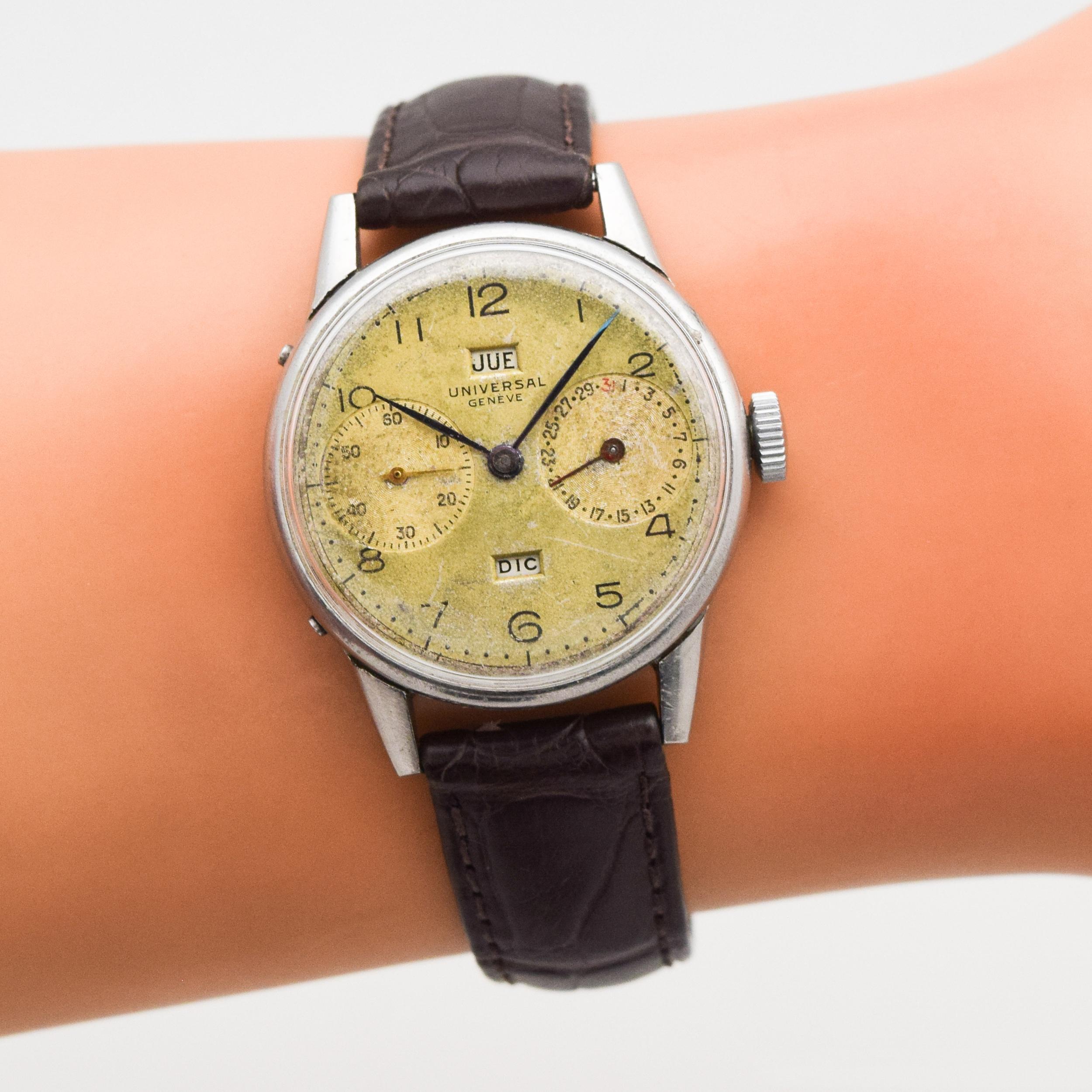 Vintage Universal Genève Triple Date Calendar Watch, 1942 For Sale 3