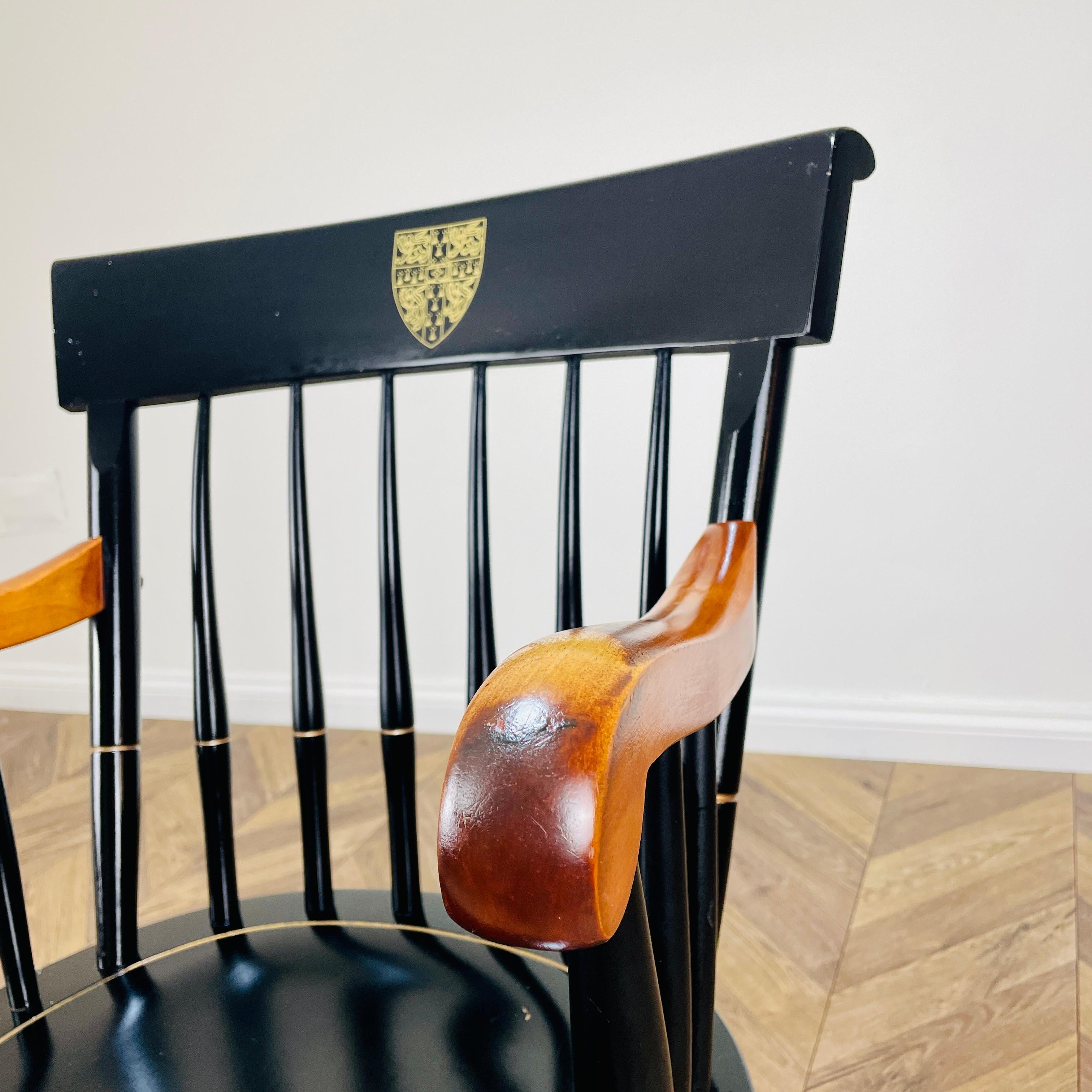 Vintage University of Cambridge Ebonised Windsor Armchair by Nichols + Stone In Good Condition For Sale In Ely, GB