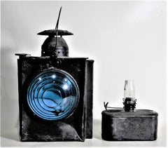 Vintage Unsigned Dietz or Piper Styled Railroad Kerosene Signal Lantern & Burner