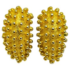 Vintage unsignierte modernistische Vintage-Ohrringe aus Gold mit Clipverschluss