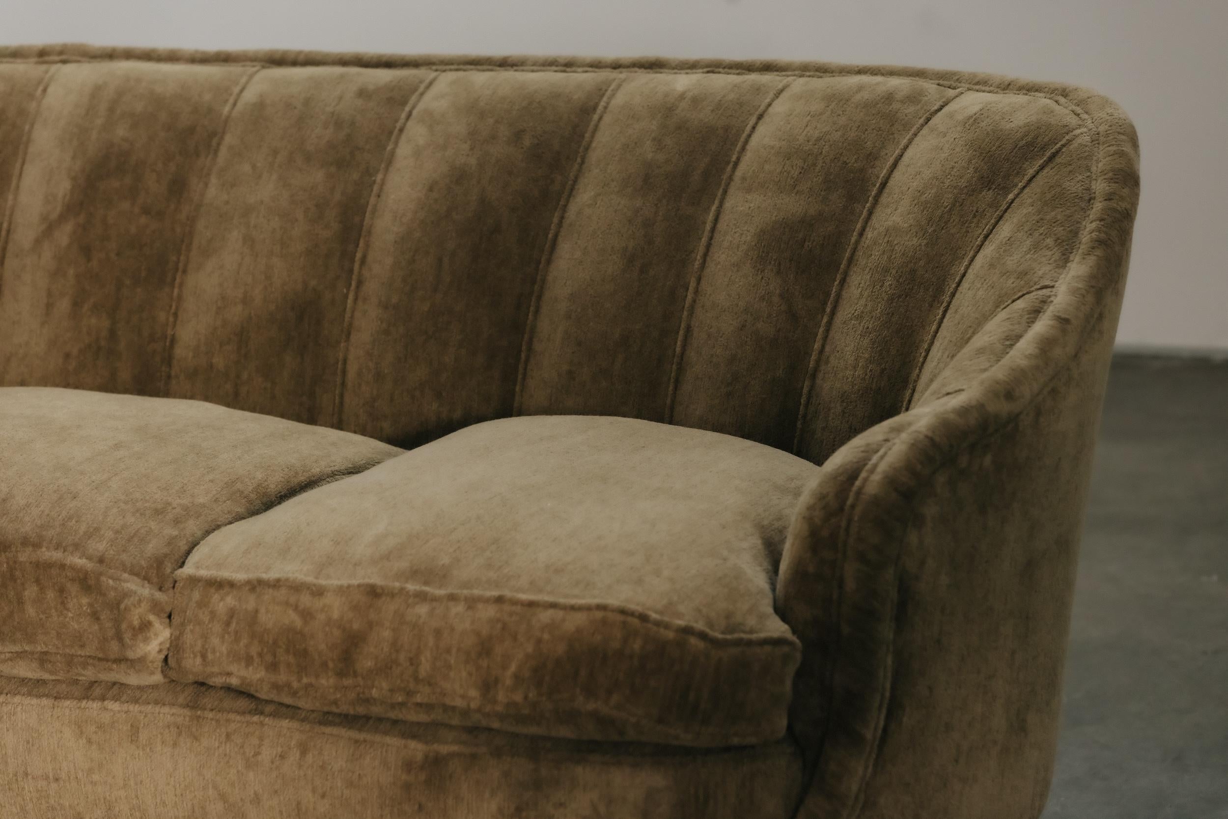 Sofa Vintage rembourré de Gio Ponti d'Italie, vers 1960 Bon état - En vente à Nashville, TN