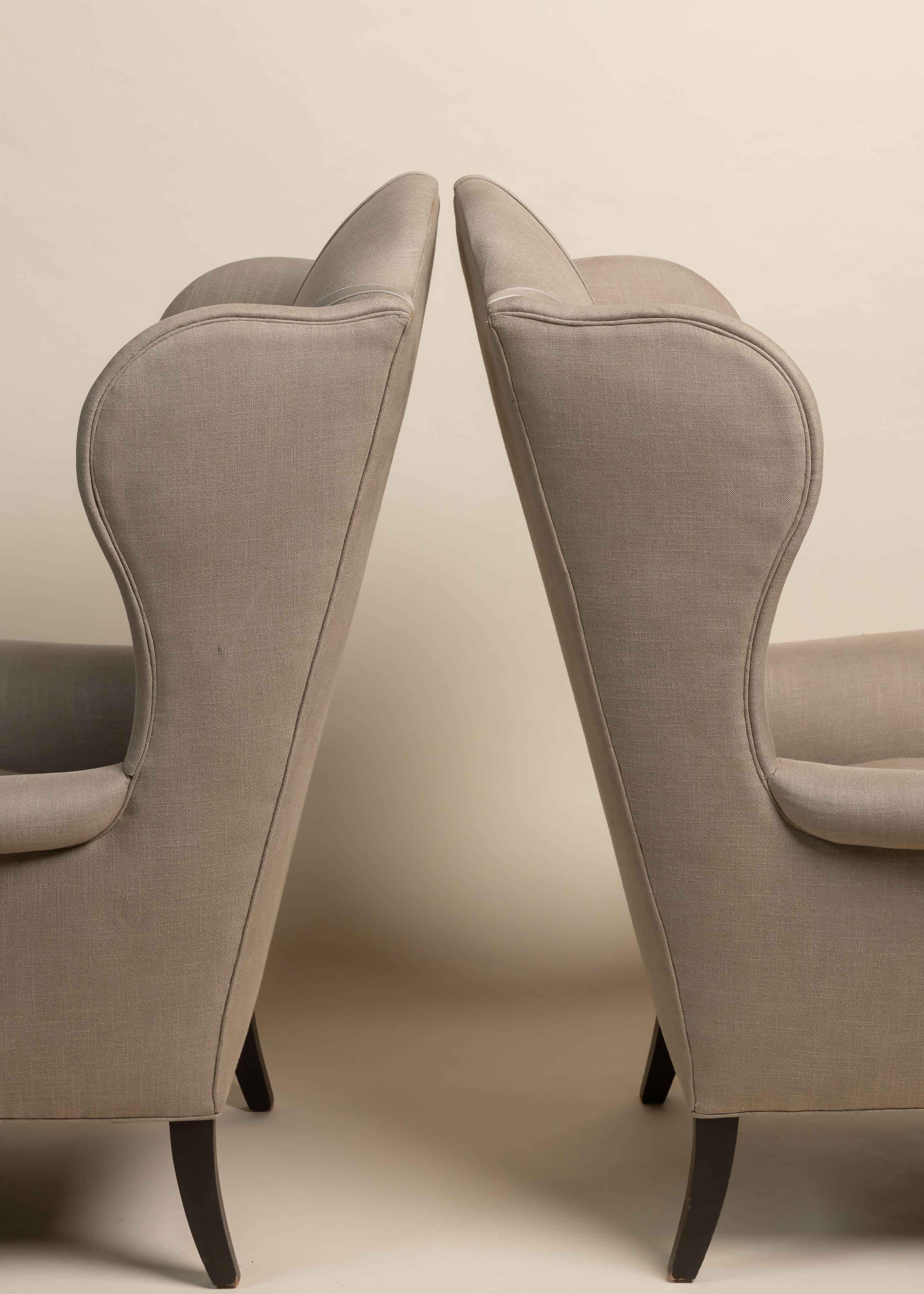 Americano Vintage Upholstered Chippendale Style Wingback Chairs, Late 1800s in vendita