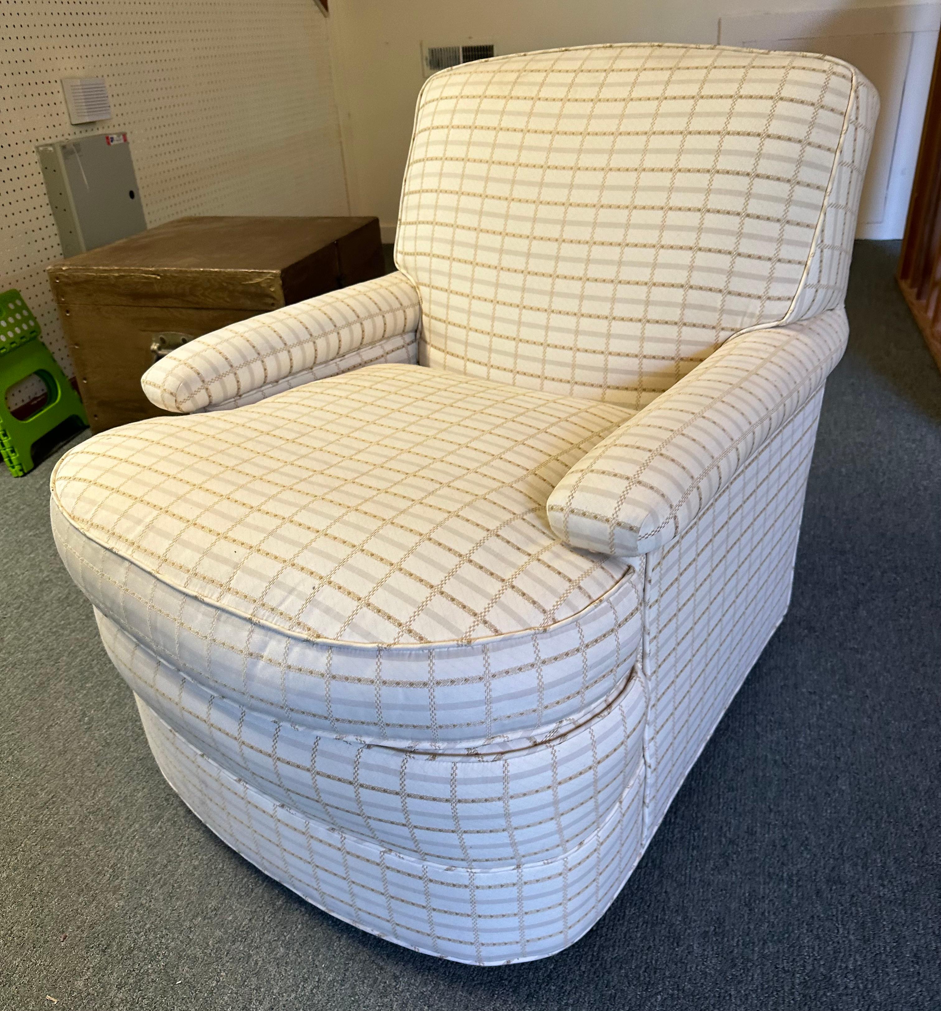 Gepolsterte Vintage-Loung-Stühle, 2 verfügbar (Polster) im Angebot