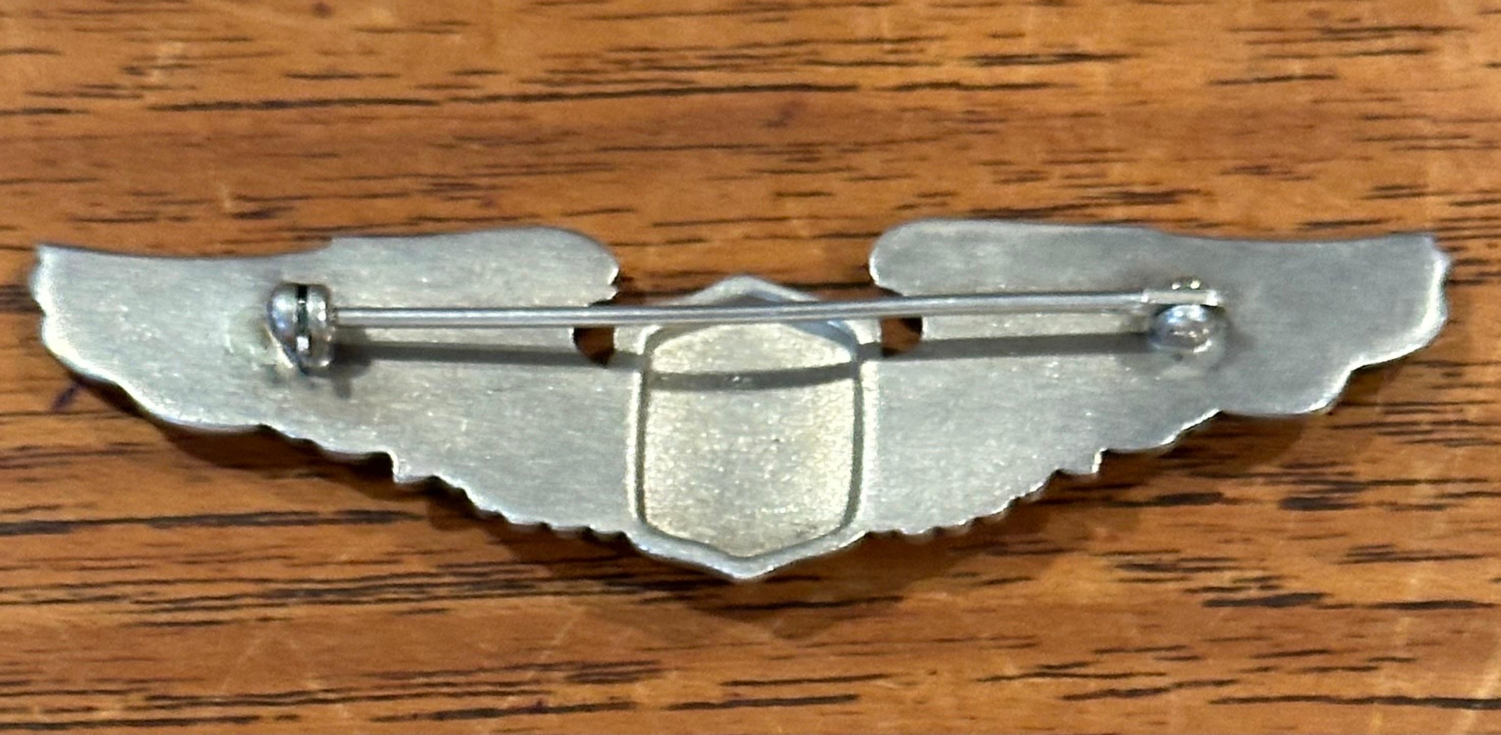 Vintage U.S. Air Force Sterling Silver Pilot Air Wings Shirt Pin For Sale 1