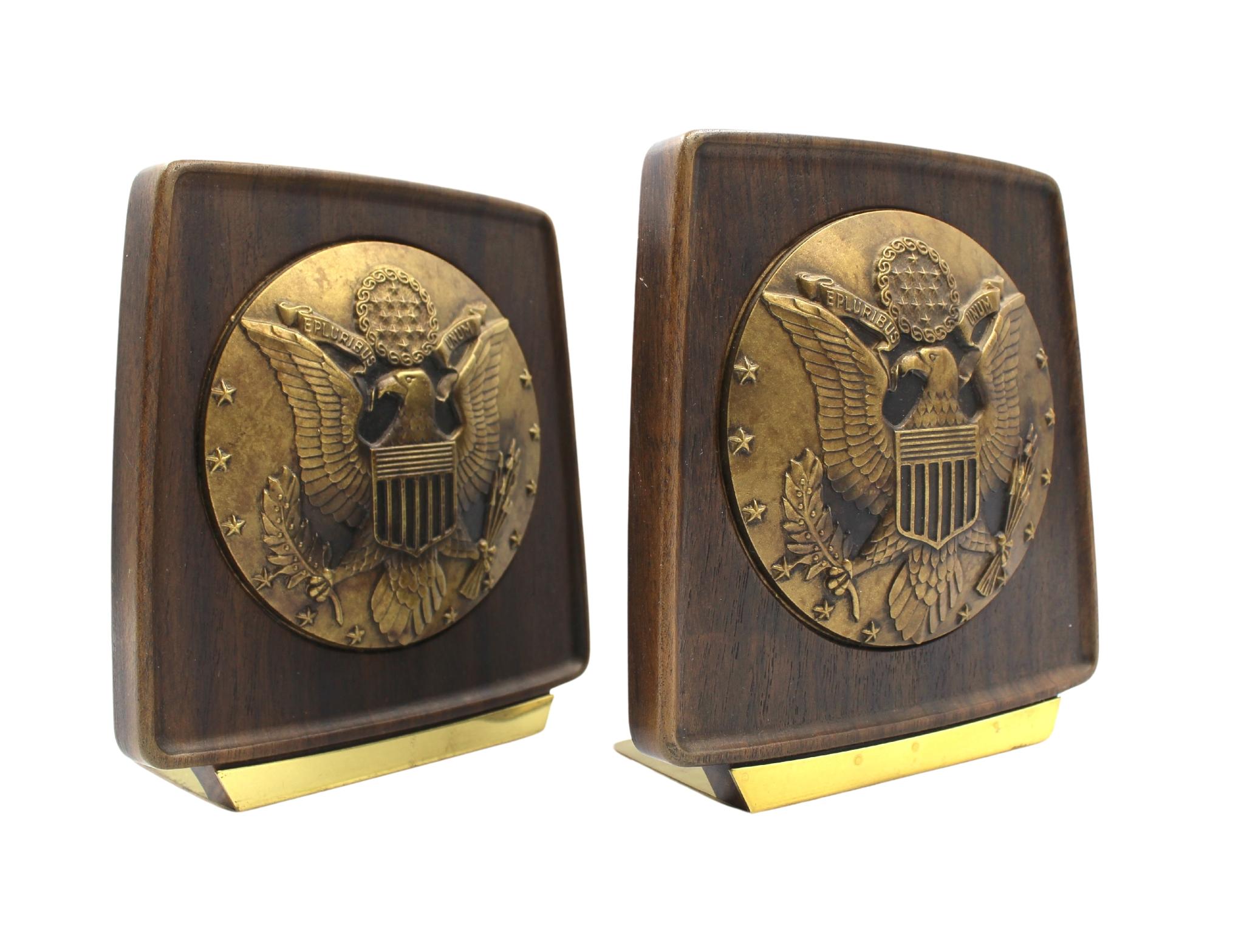Vintage U.S. Great Seal Bookends, Circa 1950s In Good Condition In Colorado Springs, CO