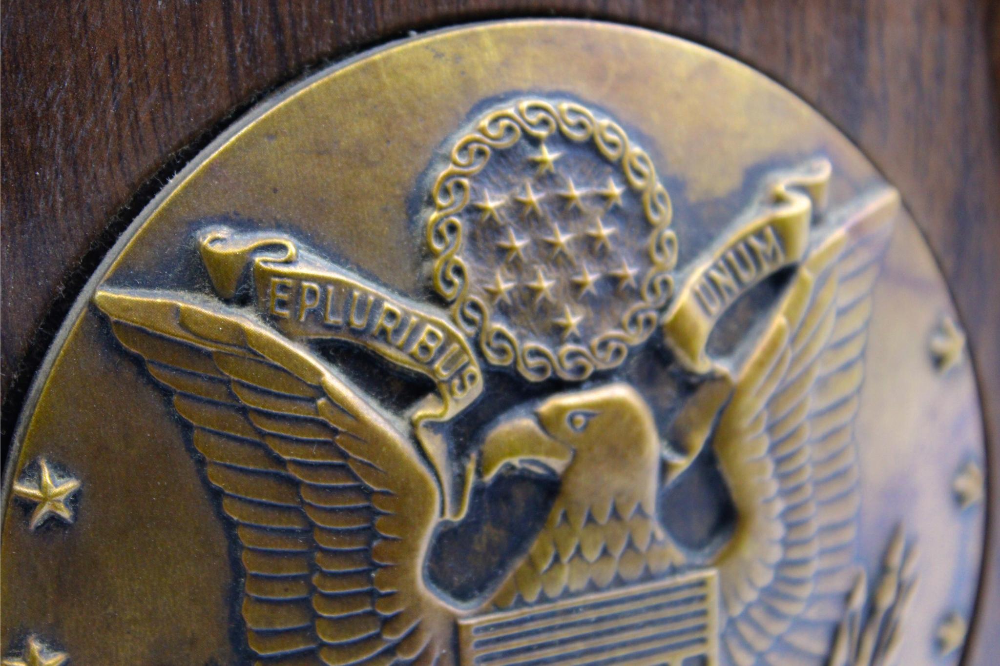 American Vintage U.S. Great Seal Bookends, Circa 1950s For Sale