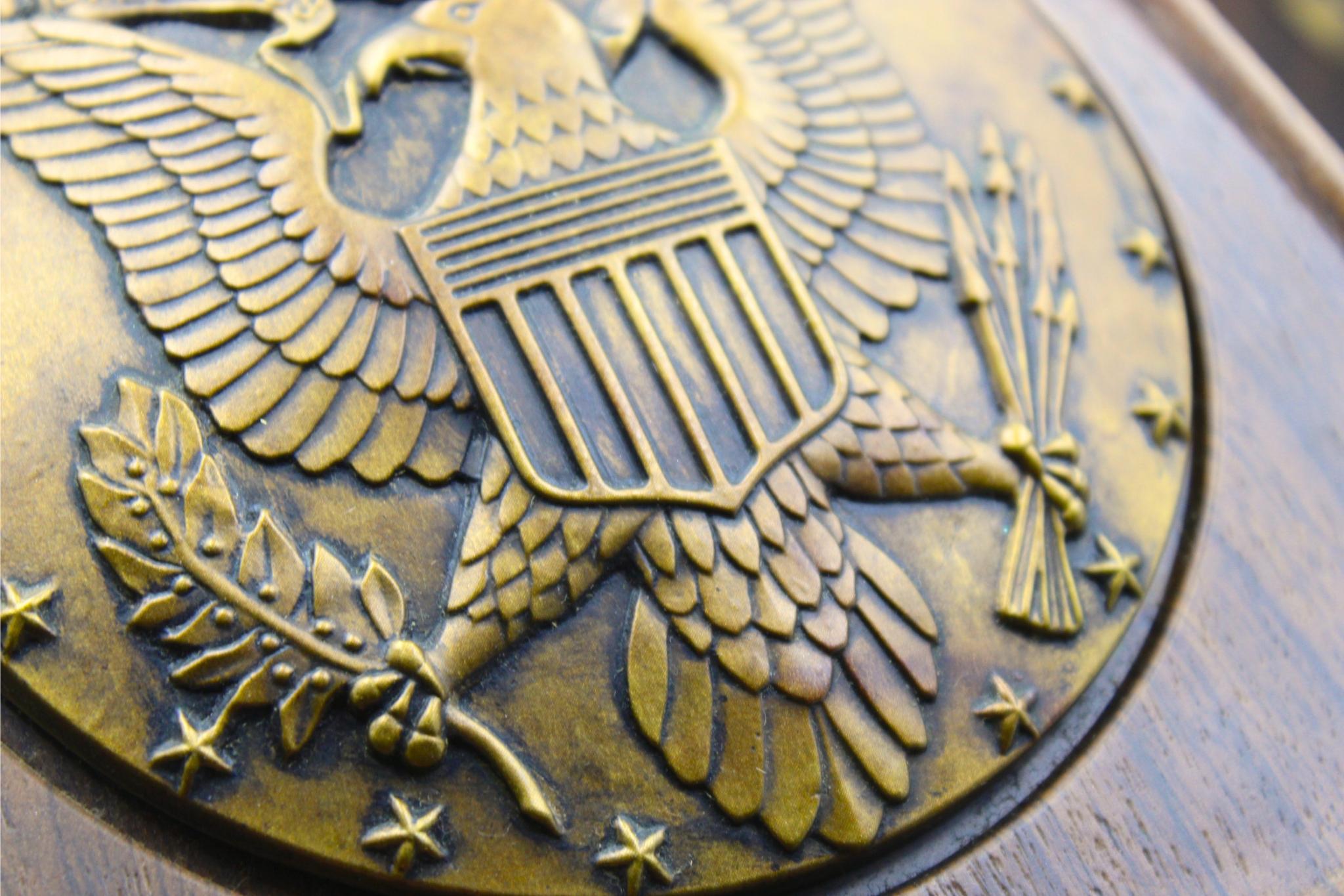 Vintage U.S. Great Seal Bookends, Circa 1950s In Good Condition For Sale In Colorado Springs, CO