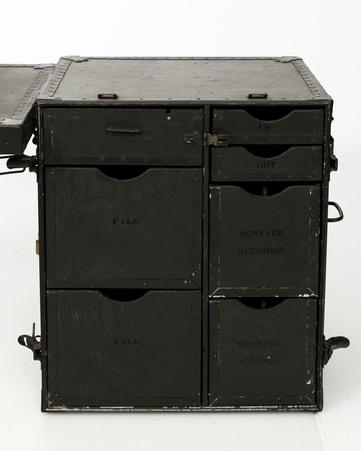 Industriale Scrivania portatile da campo dell'esercito americano vintage