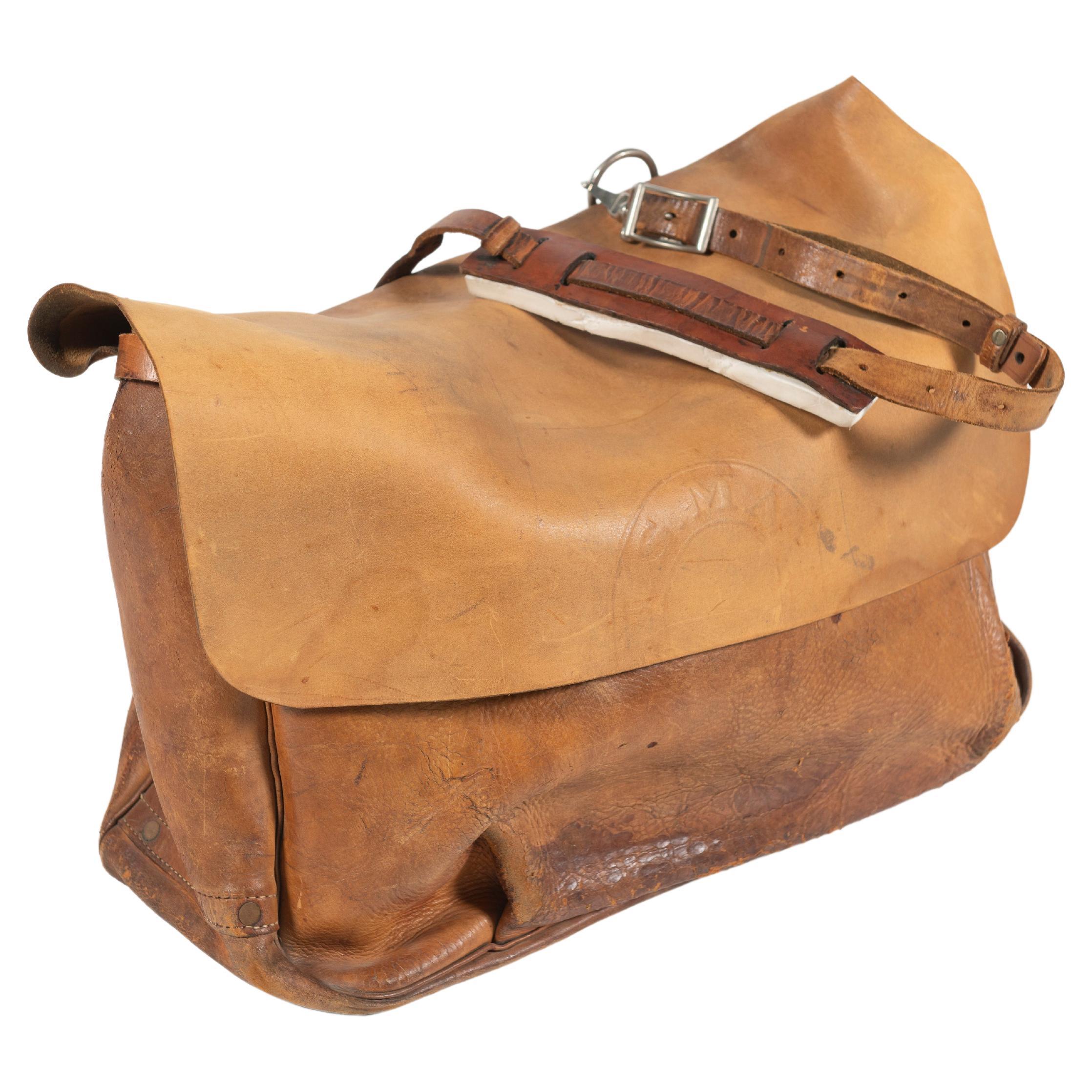 Vintage US Post Office Mail Carrier Bag, Leather For Sale
