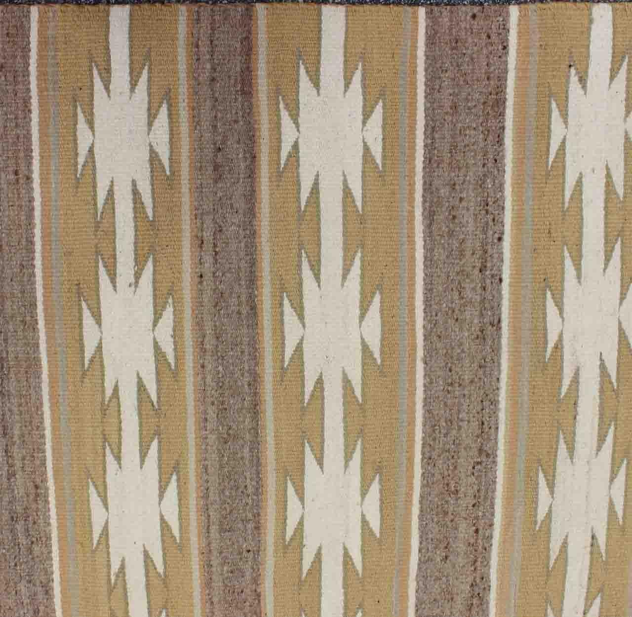 American Vintage USA Navajo Flat-Weave in Earthy Tones For Sale