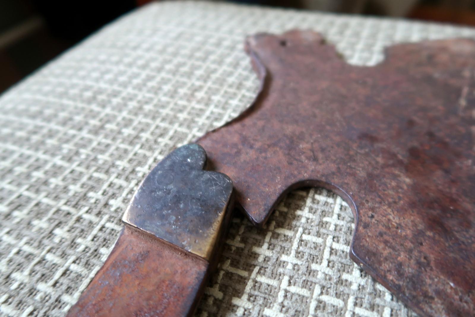 Vintage USSR Axe : 1940s, Heavy and Distinctive, 30x13cm, 1J184 en vente 1