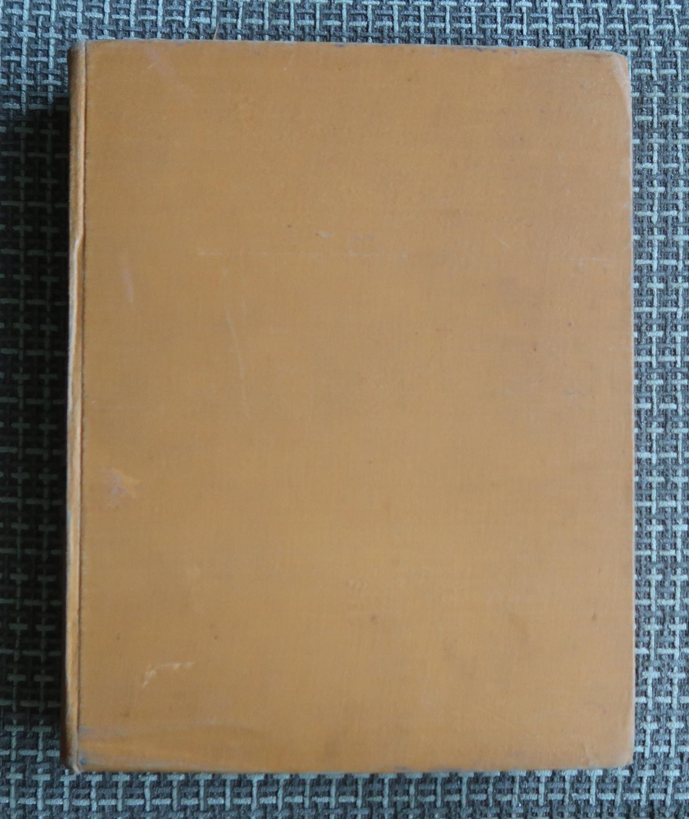 Intraprendi un affascinante viaggio nella conoscenza con questo straordinario libro d'epoca dell'URSS intitolato 