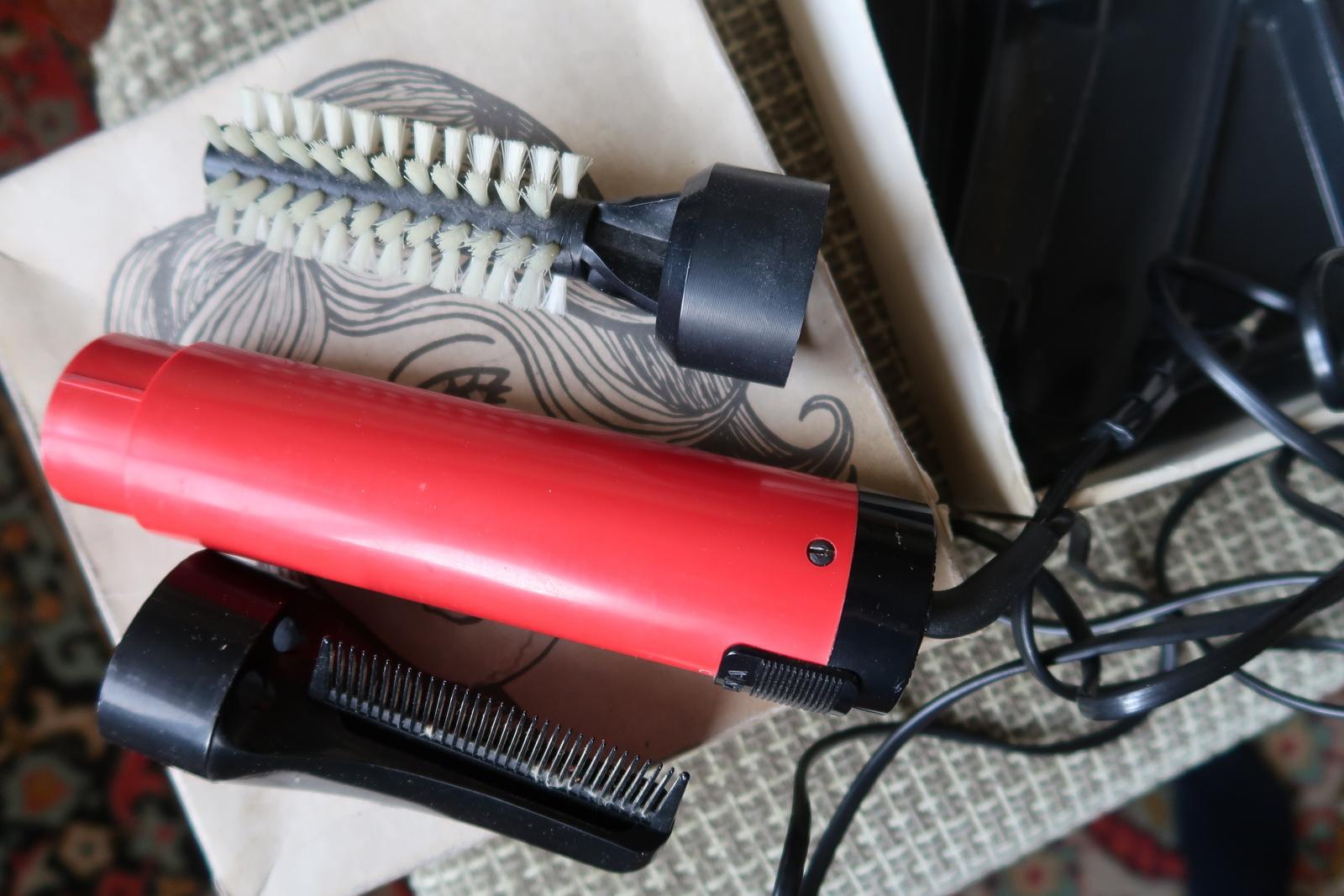 Plastic Vintage USSR Electric Hair Dryer: Retro Beauty from 1986 - Red and Black, 1J72 For Sale