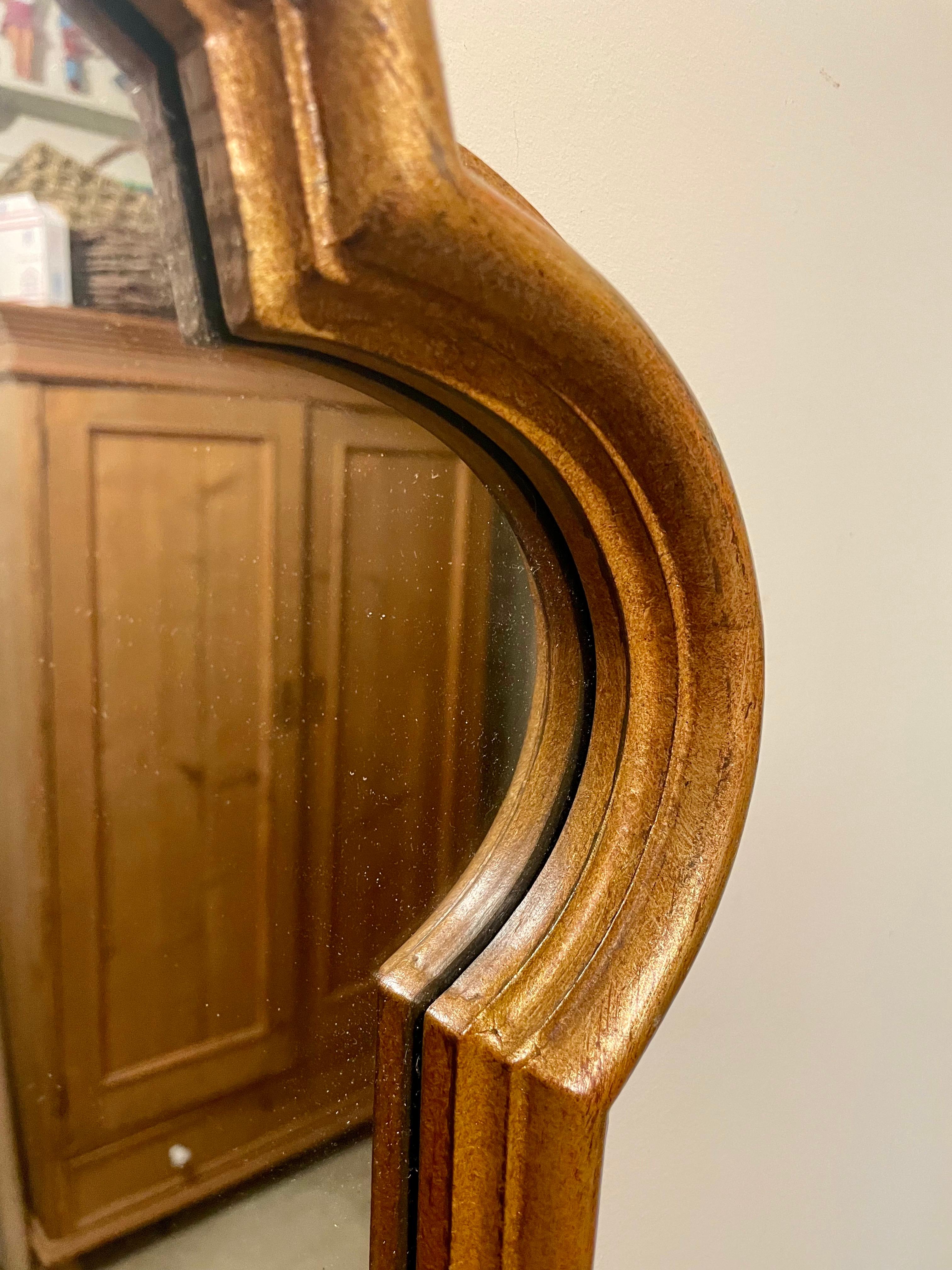 Hollywood Regency Miroir vintage Uttermost Arch Top en vente