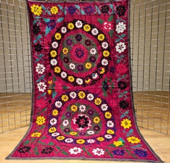 Vintage Uzbek Silk Embroidery Suzani – Crimson, Green, Ivory, Yellow, Purple