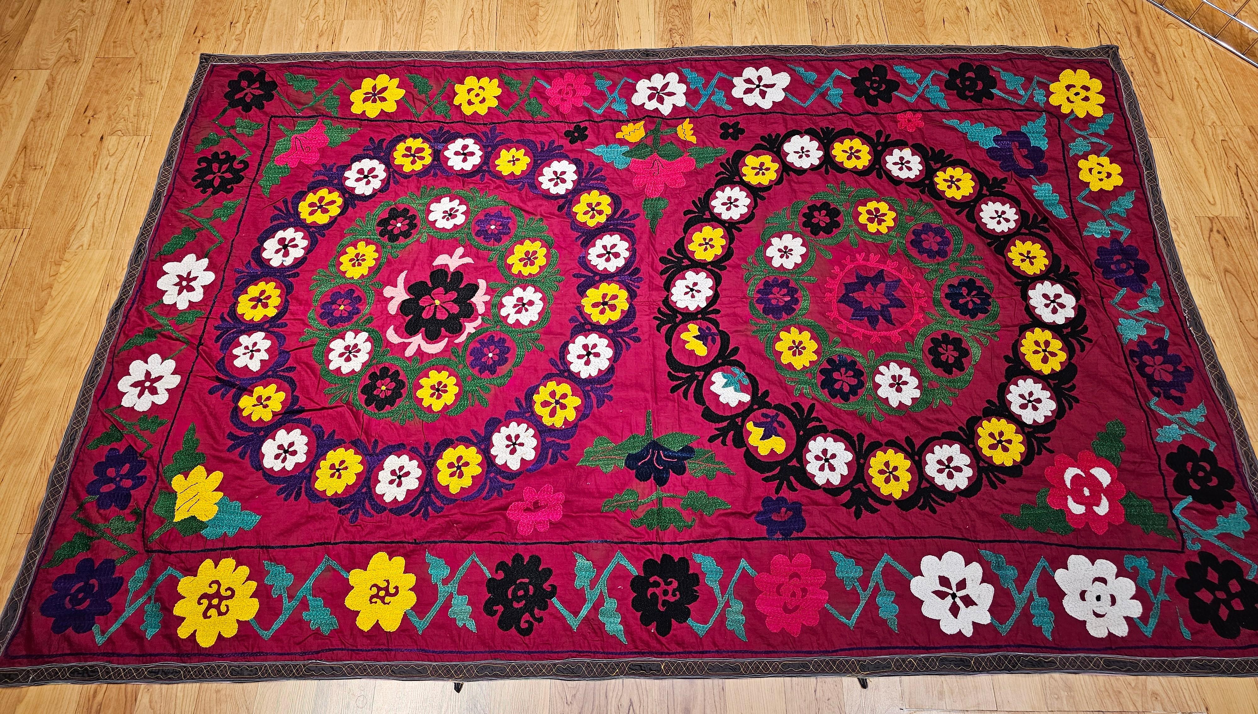 Vintage Uzbek Silk Embroidery Suzani – Crimson, Green, Ivory, Yellow, Purple For Sale 3
