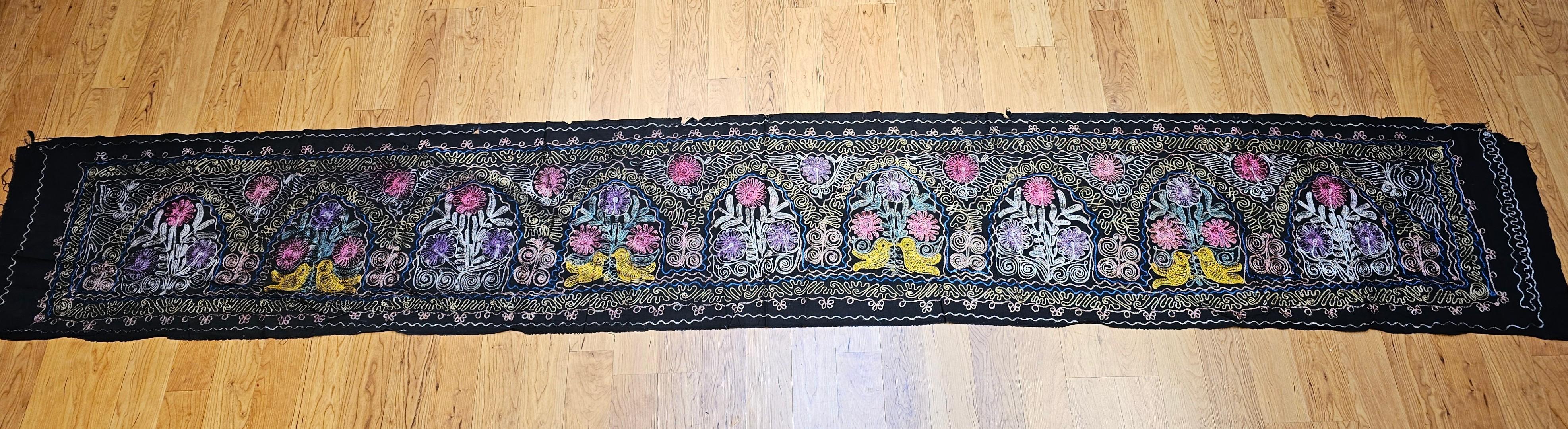 Vintage Uzbek Suzani Silk Embroidery in Black, Blue, Purple, Yellow, Red For Sale 5