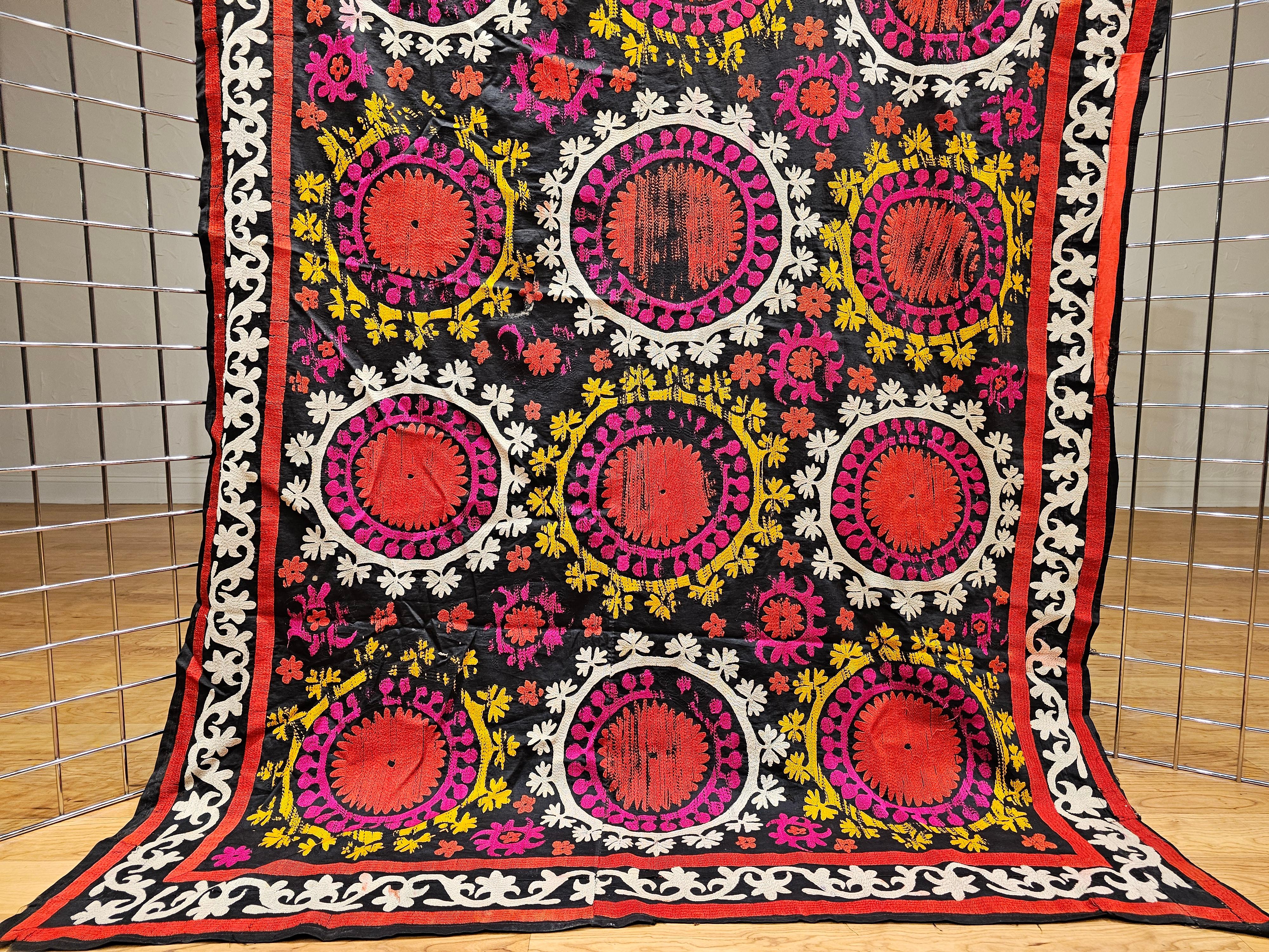 20th Century Vintage Uzbek Suzani Silk Embroidery in Black, Ivory, Yellow, Red For Sale