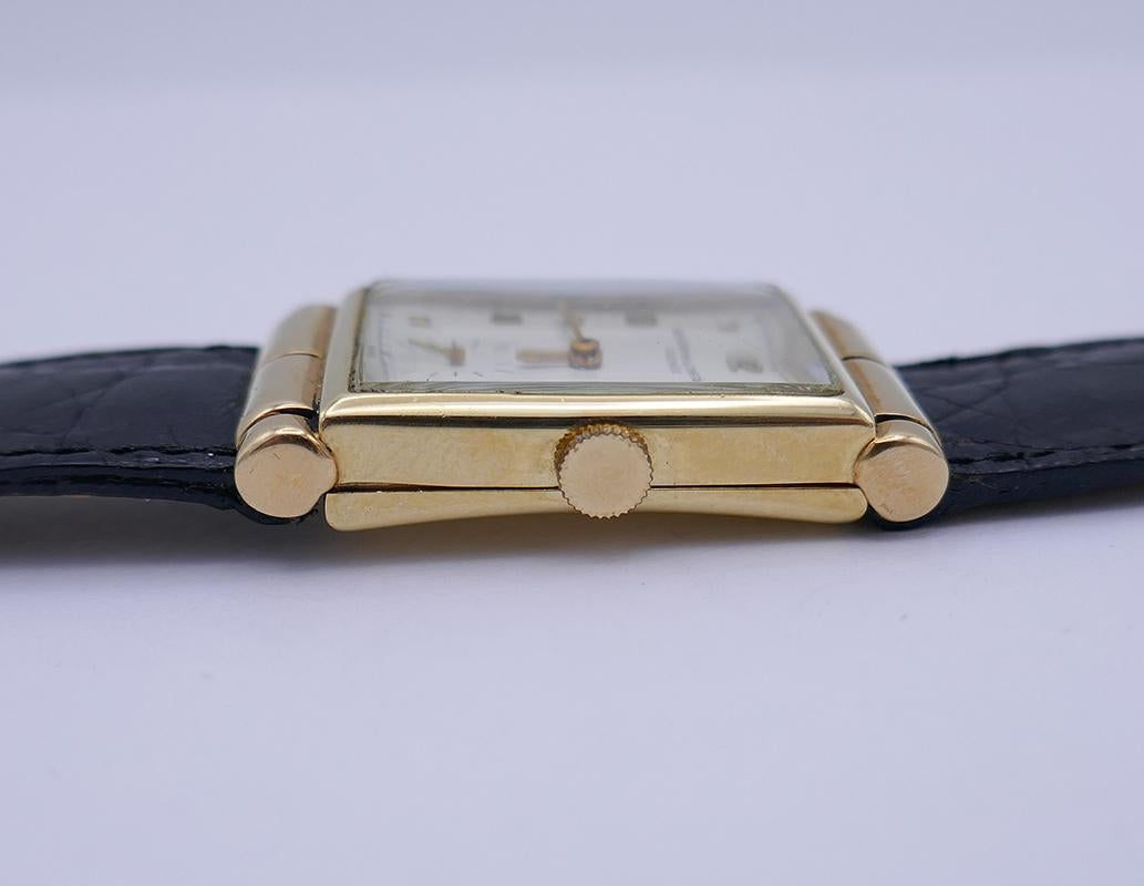 Vintage Vacheron & Constantin Wristwatch 14k Gold Estate Jewelry & Timepiece In Good Condition For Sale In Beverly Hills, CA