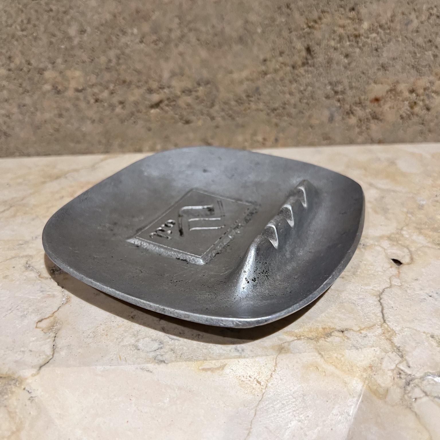 Metal Vintage Vail Ashtray Matte Pewter Wilton Columbia Pa