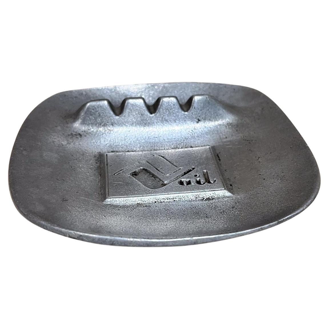 Vintage Vail Ashtray Matte Pewter Armetale Wilton Columbia Pa
1 h x 5.75 x 5.5
Preowned vintage condition
Refer to images