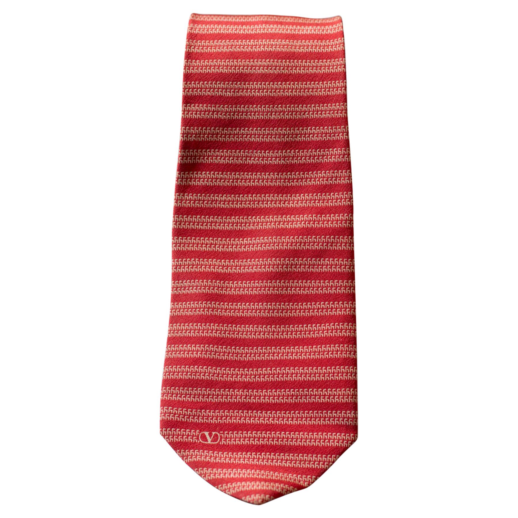 Vintage Valentino 100% silk red tie 
