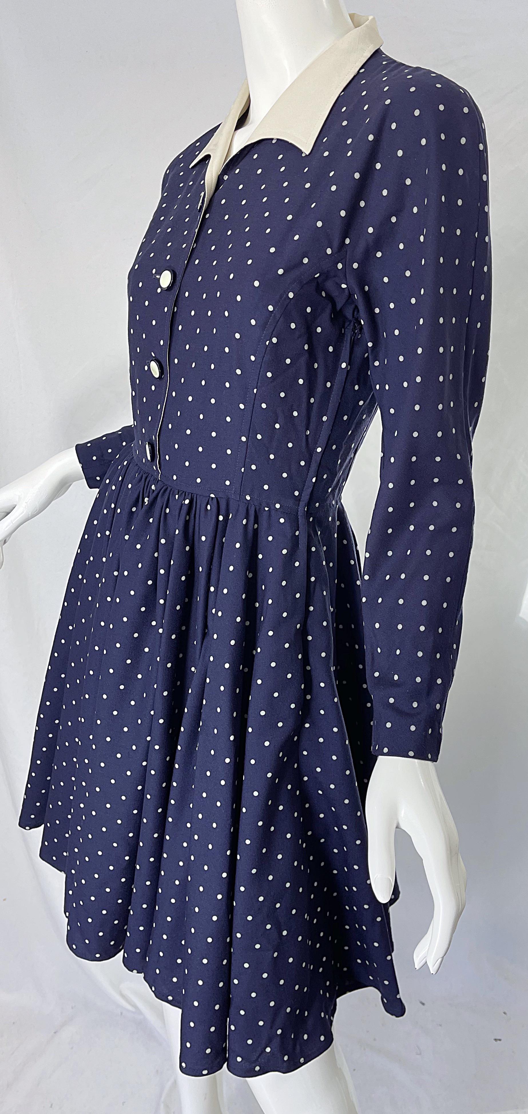 Vintage Valentino 1990s Does 1940s Size 4 navy Blue White Polka Dot 90s Dress For Sale 2