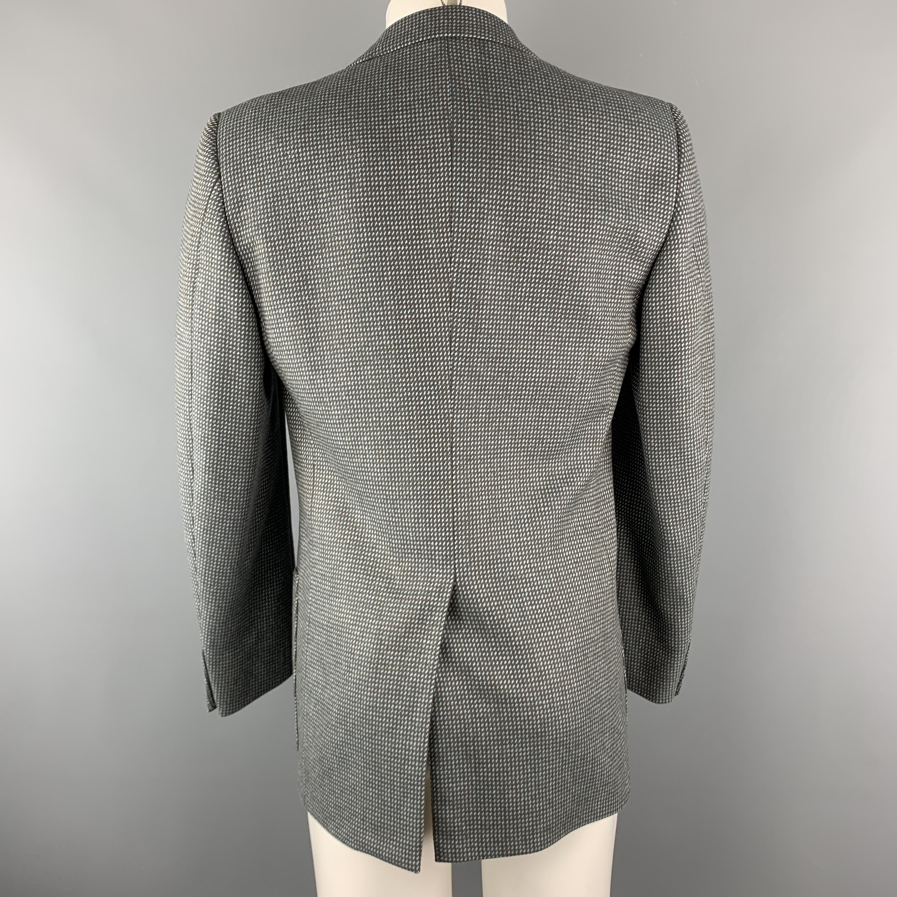 Gray Vintage VALENTINO 38 Regular Taupe Grey Nailhead Wool / Cashmere Notch Lapel Pat