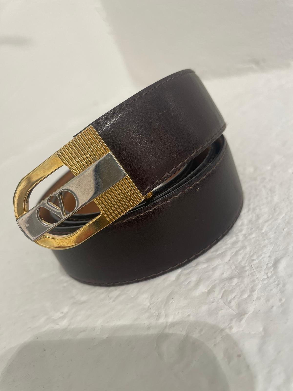 Black Vintage Valentino belt in brown leather with golden metal buckle