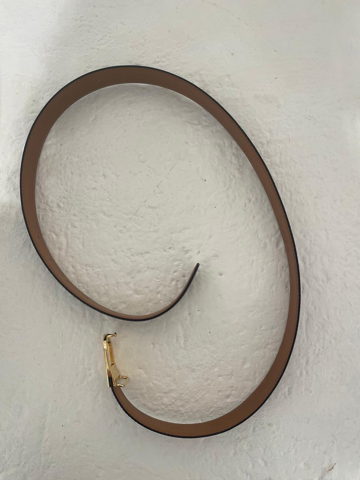 Vintage Valentino belt in brown leather with golden metal buckle 1