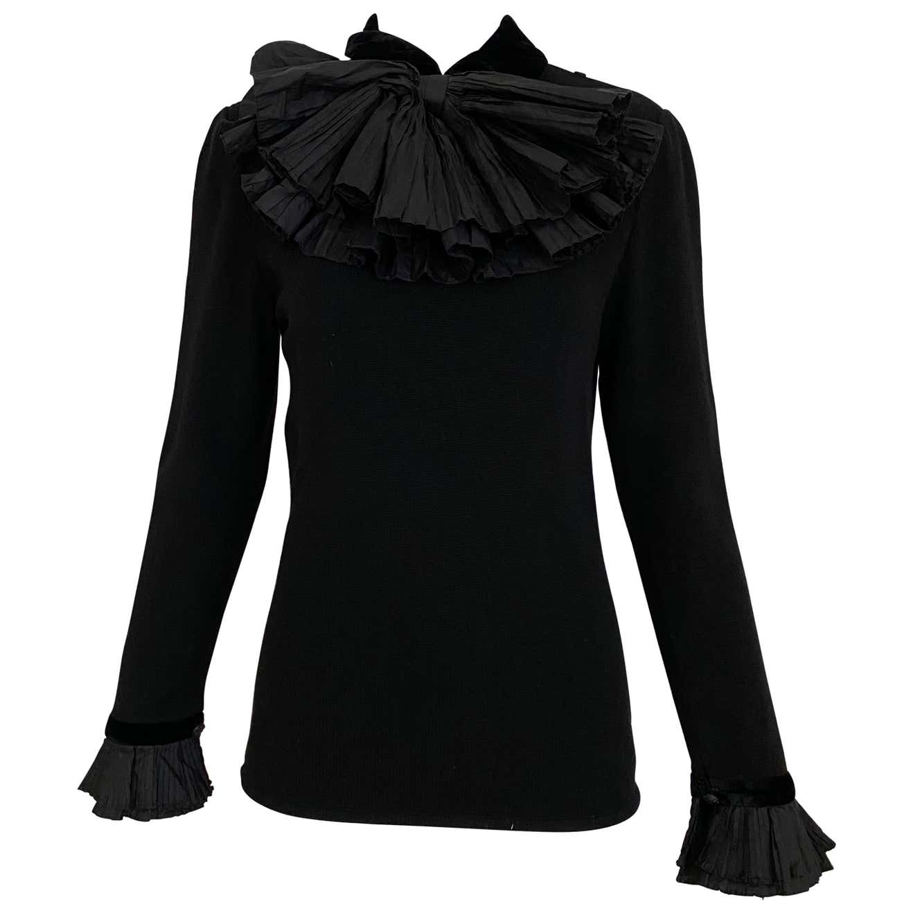 Vintage Valentino Black Cashmere Sweater with Bow For Sale at 1stDibs