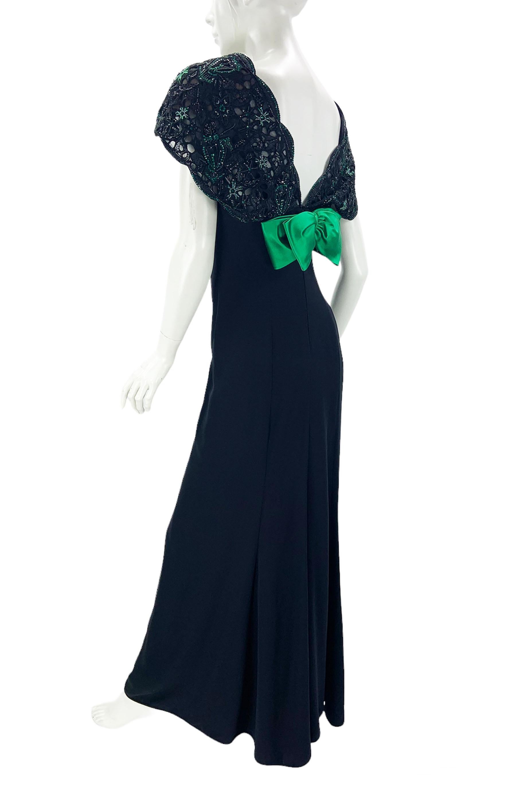 Women's Vintage Valentino Black Silk Embellished Lace Green Bow Dress Gown US 8 For Sale