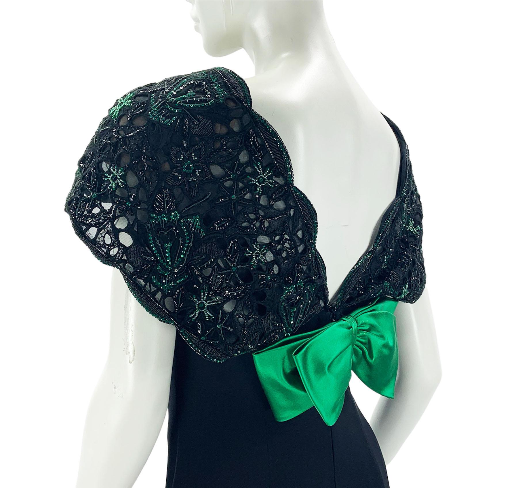 Vintage Valentino Black Silk Embellished Lace Green Bow Dress Gown US 8 For Sale 4