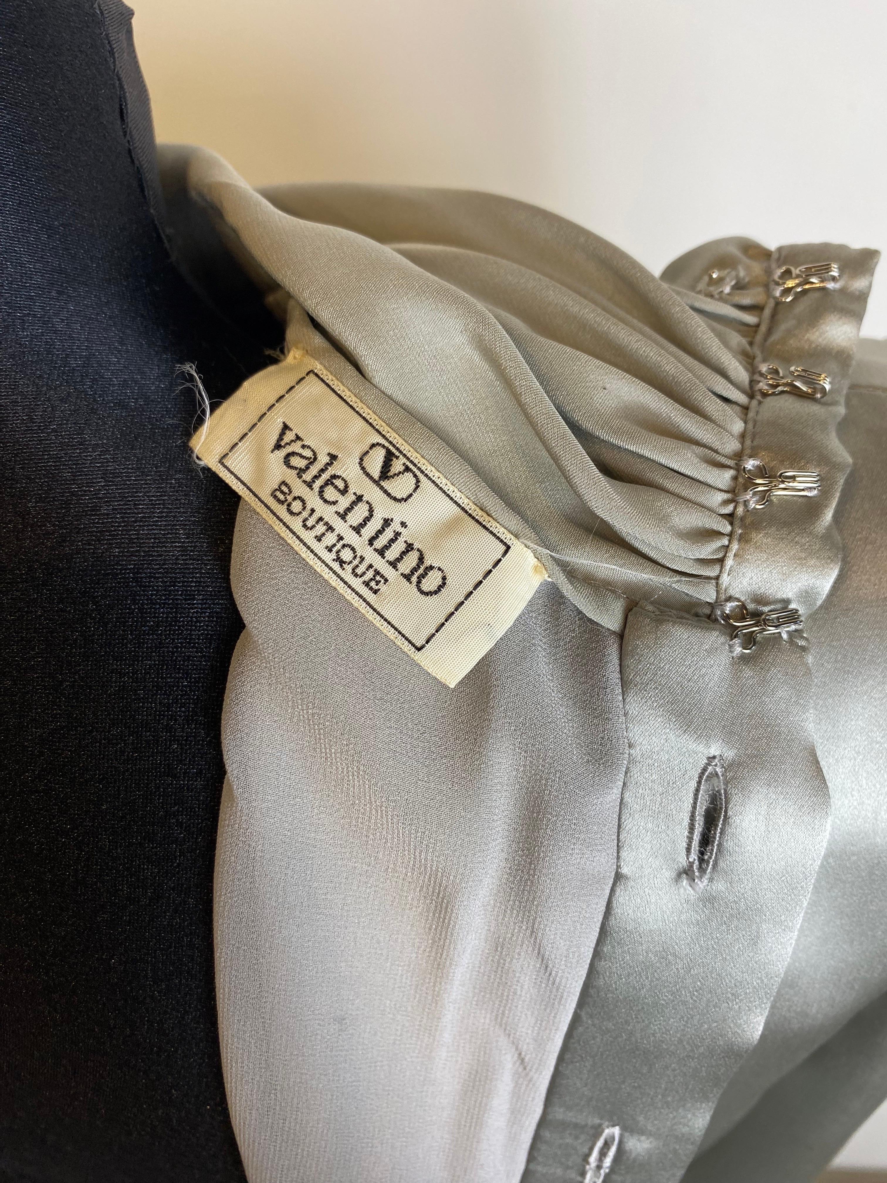 Vintage Valentino blouse. 2