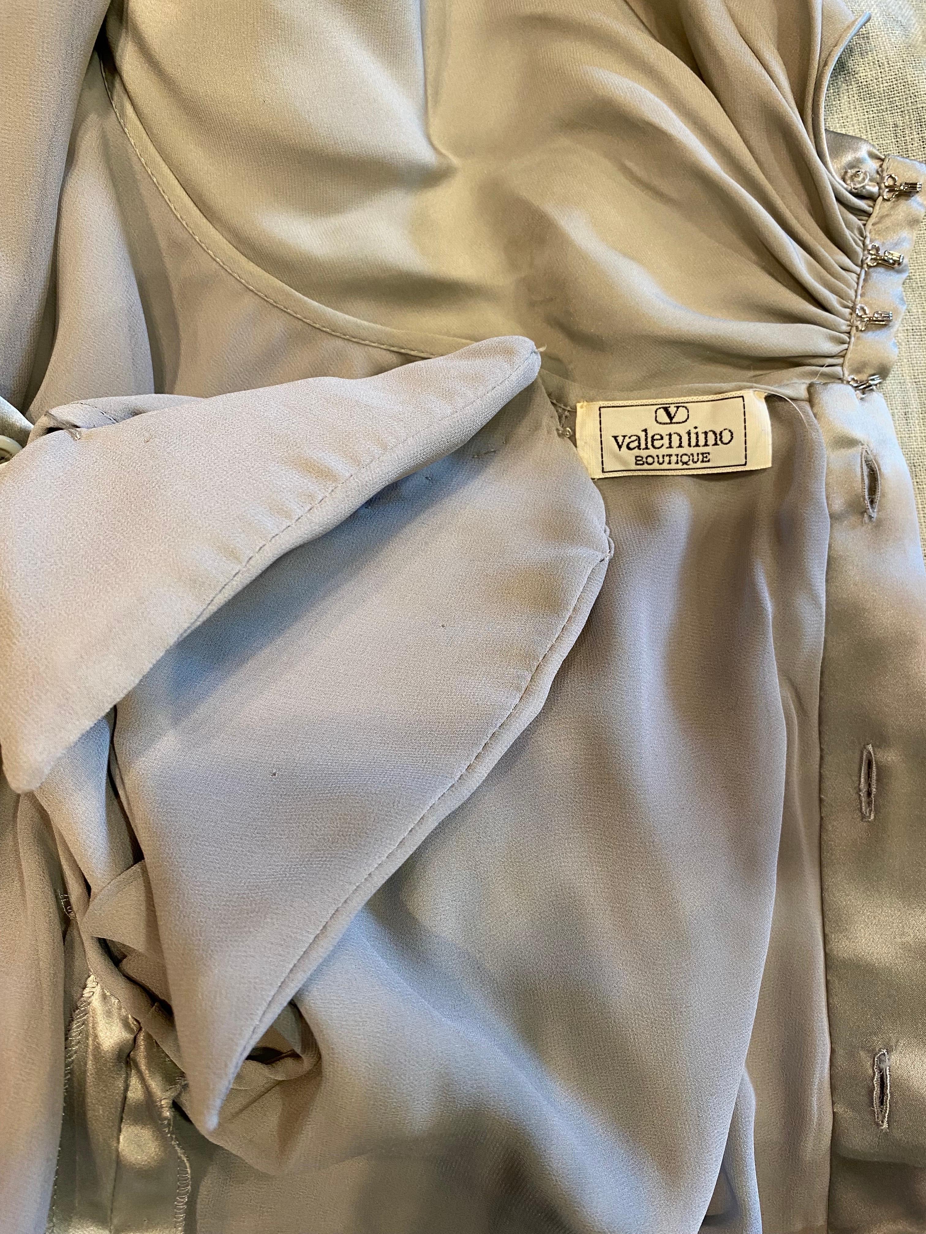 Vintage Valentino blouse. 4