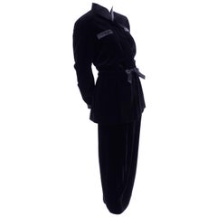 Vintage Valentino Boutique Black Velvet Skirt Suit With Satin Trim Size 6