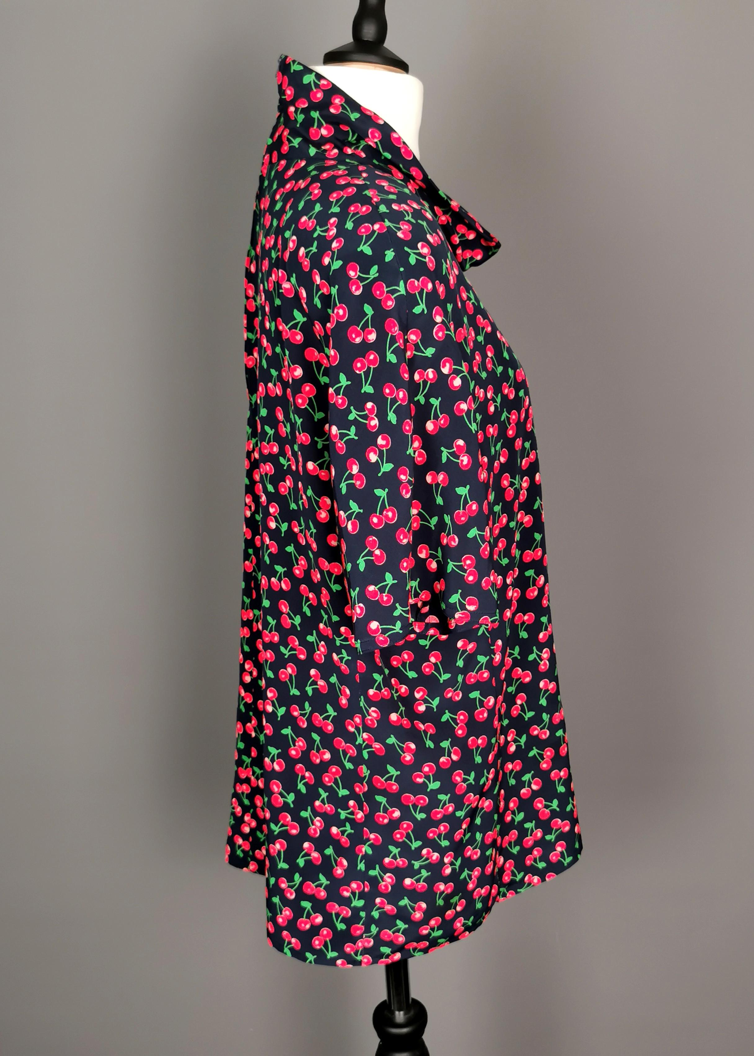 Vintage Valentino cherry print Silk blouse 7