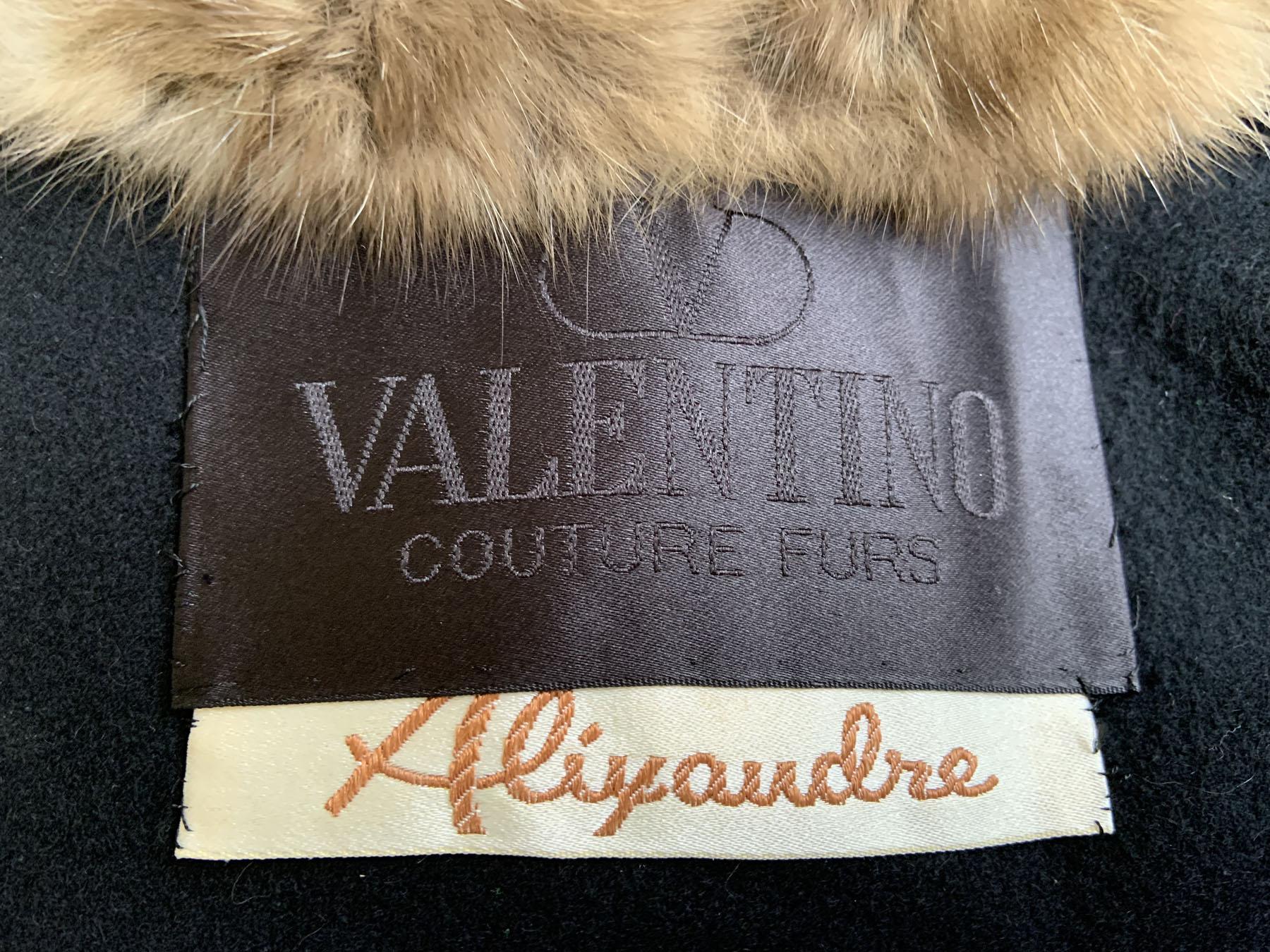 Vintage Valentino Couture by Alixandre Sable Trim Cashmere Cape For Sale 3
