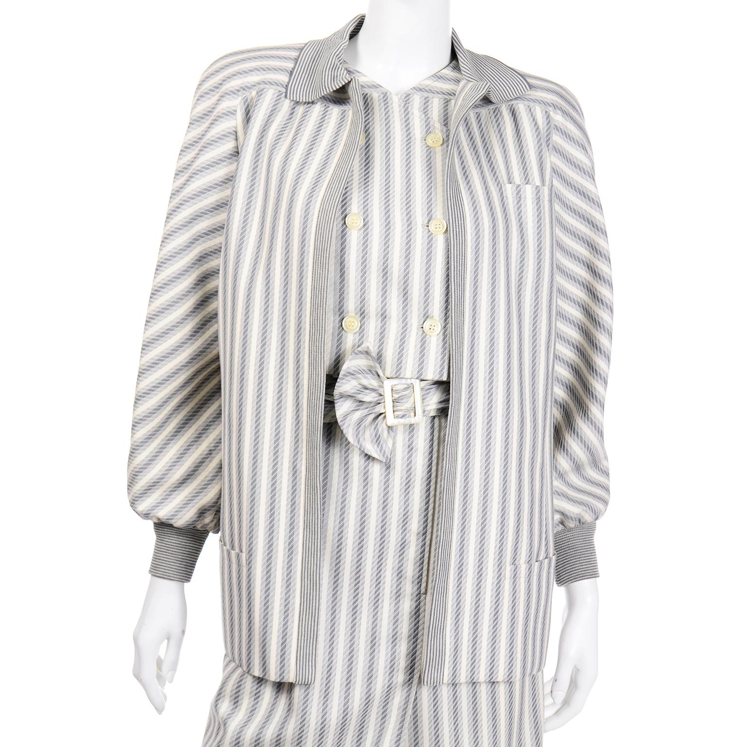 Vintage Valentino Dress & Jacket Ensemble W/ Belt in  Gray Abstract Stripes  For Sale 4