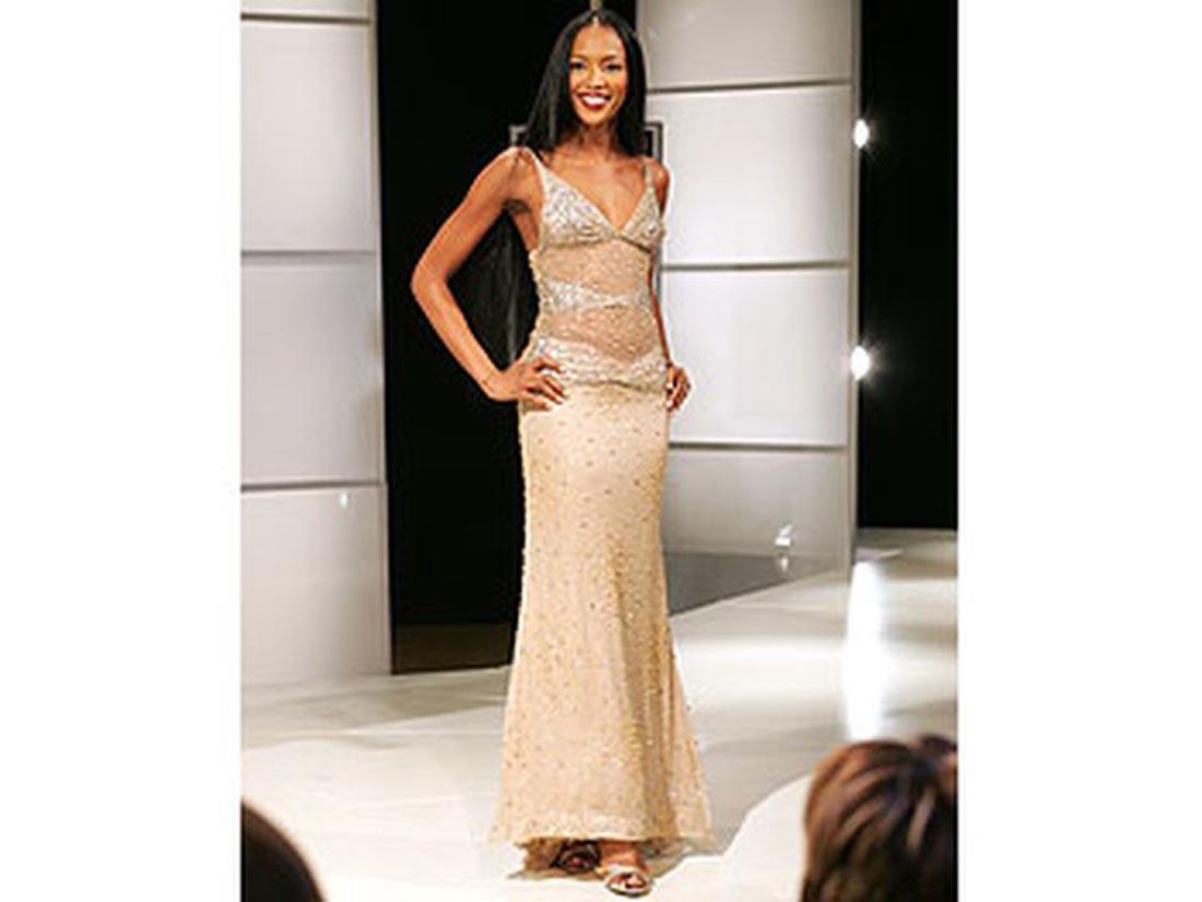 Vintage Valentino F/W 2000 Runway Nude Sexy Sheer Fully Embellished Dress Gown 8 in vendita 12