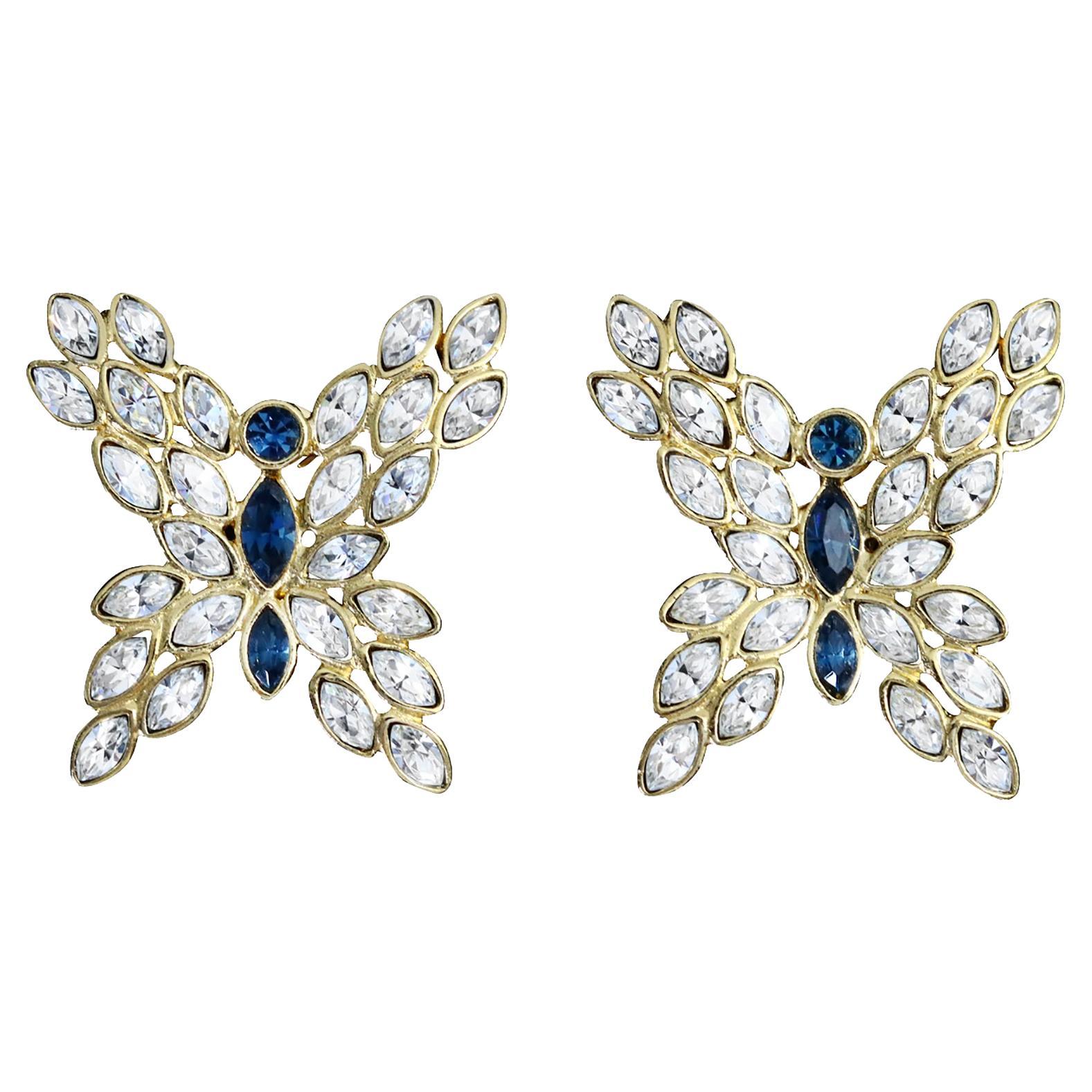 Orecchini Valentino vintage con cristallo d'oro e farfalla blu zaffiro Circa anni '90