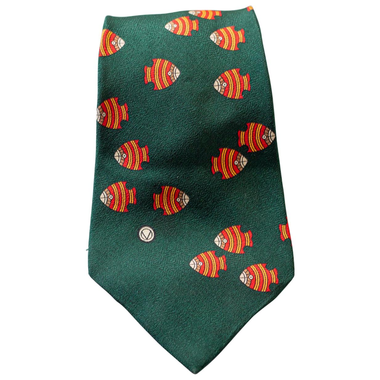 Valentino - Cravate vintage en soie verte avec motif de poisson en vente