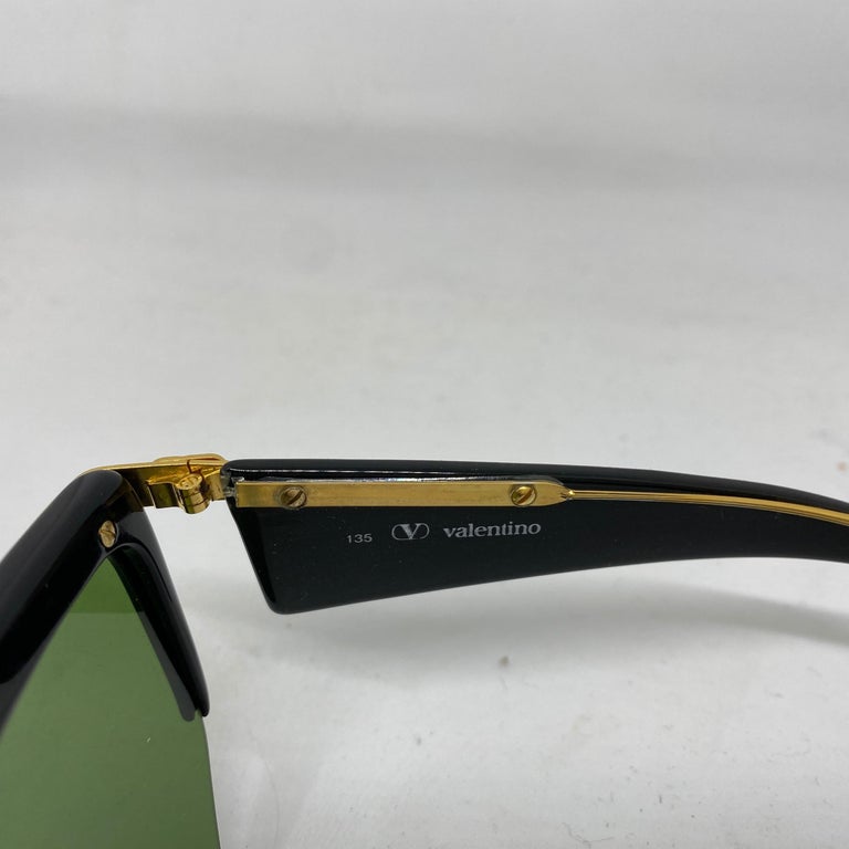 1990s Vintage Black and Gold Italian Oversized Sunglasses by Valentino For  Sale at 1stDibs
