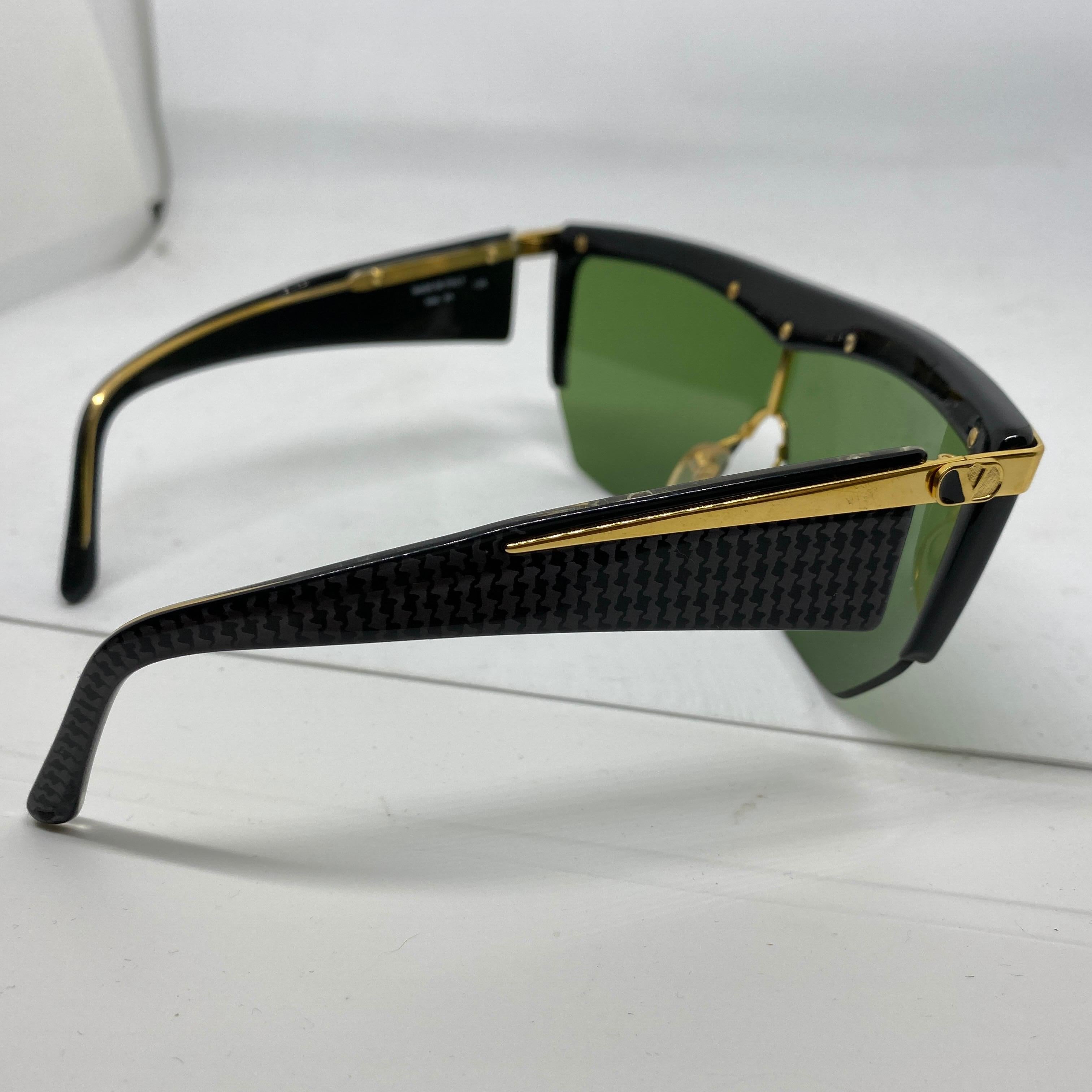 Women's 1990s Vintage Black and Gold Italian Oversized Sunglasses by Valentino 