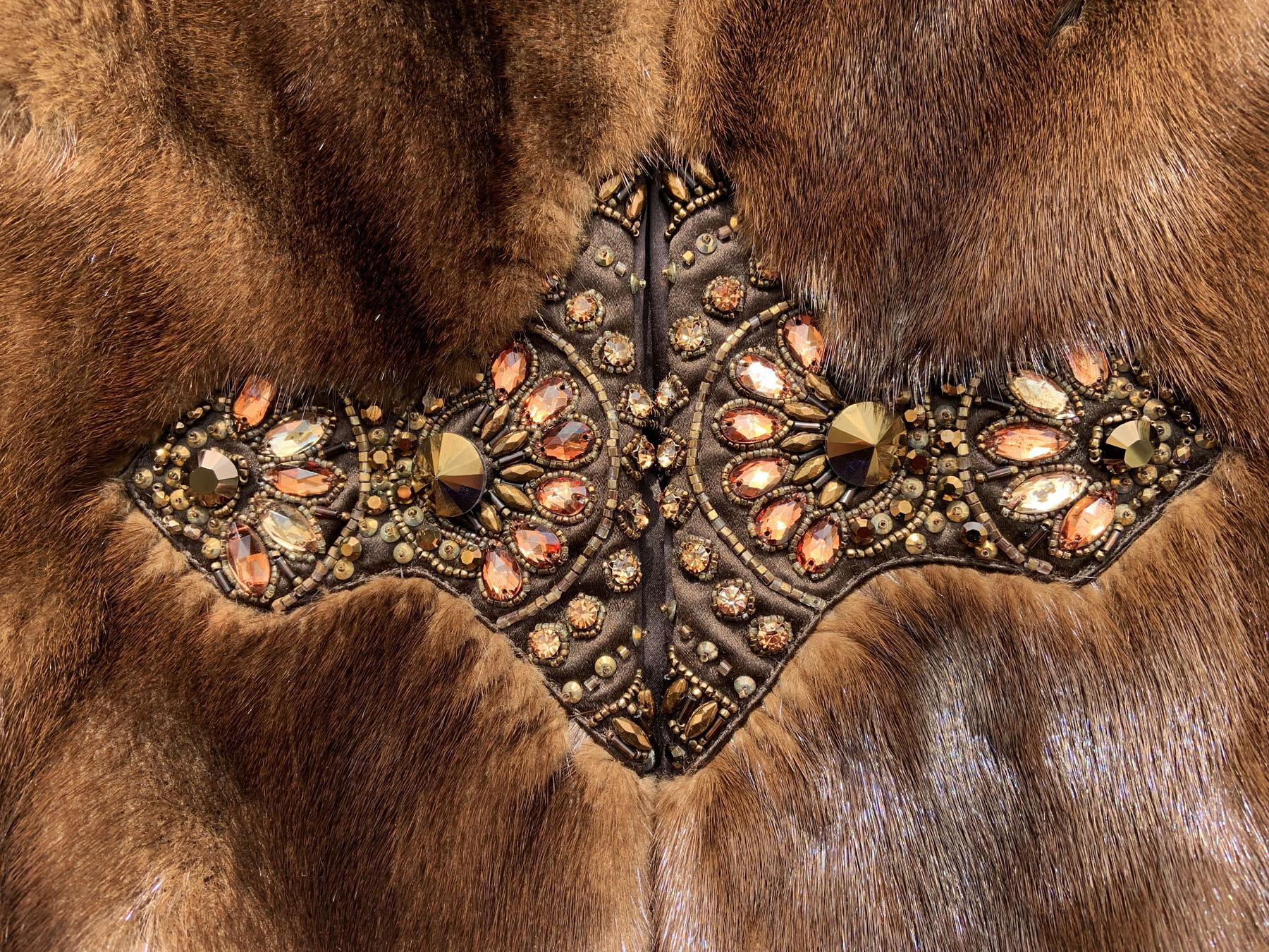 Vintage Valentino Mink Embellished Vest Italian size 40 In Excellent Condition In Montgomery, TX