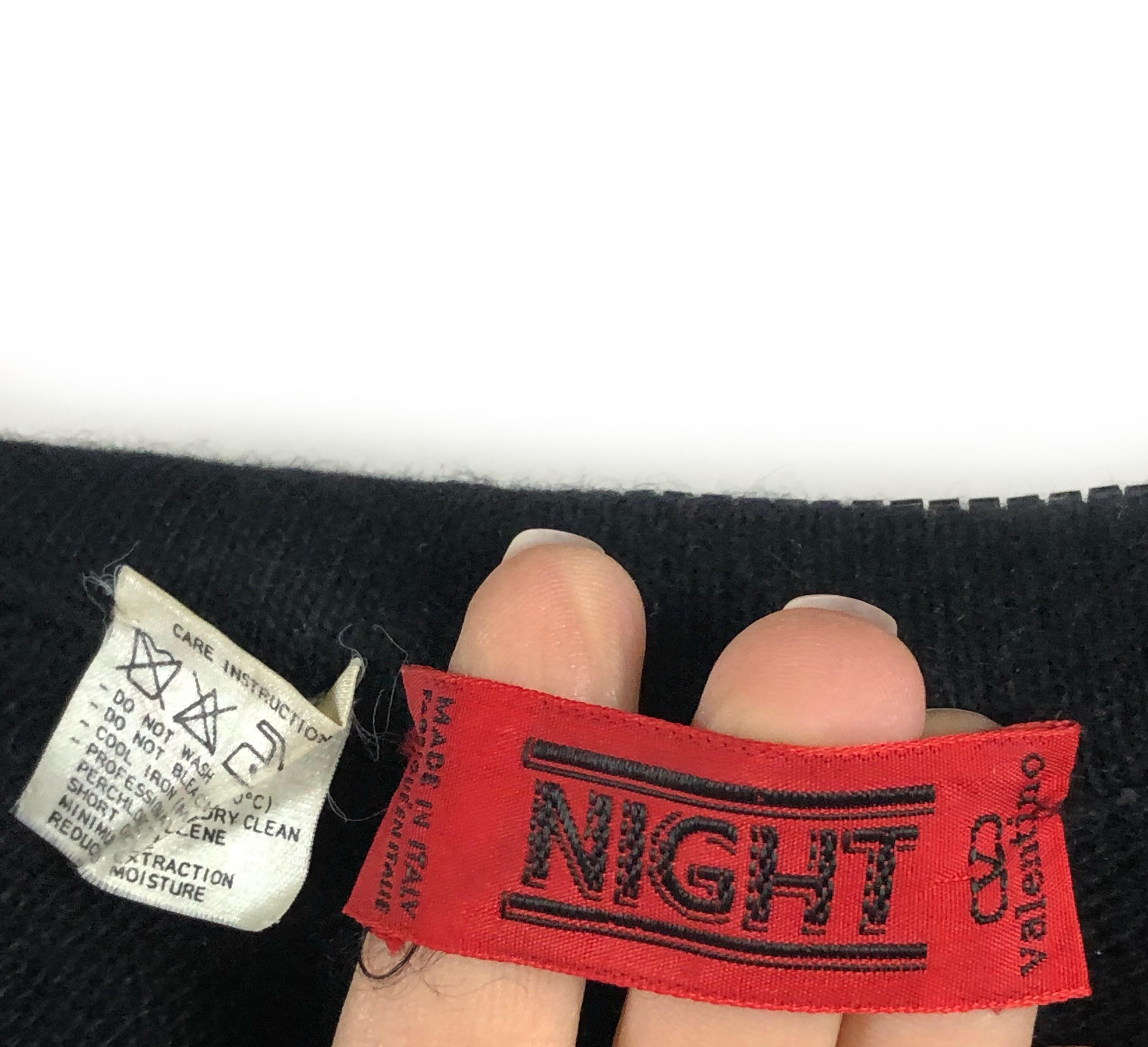 Vintage VALENTINO Night Black Knit Vest w/ Rhinestone Size M For Sale 3