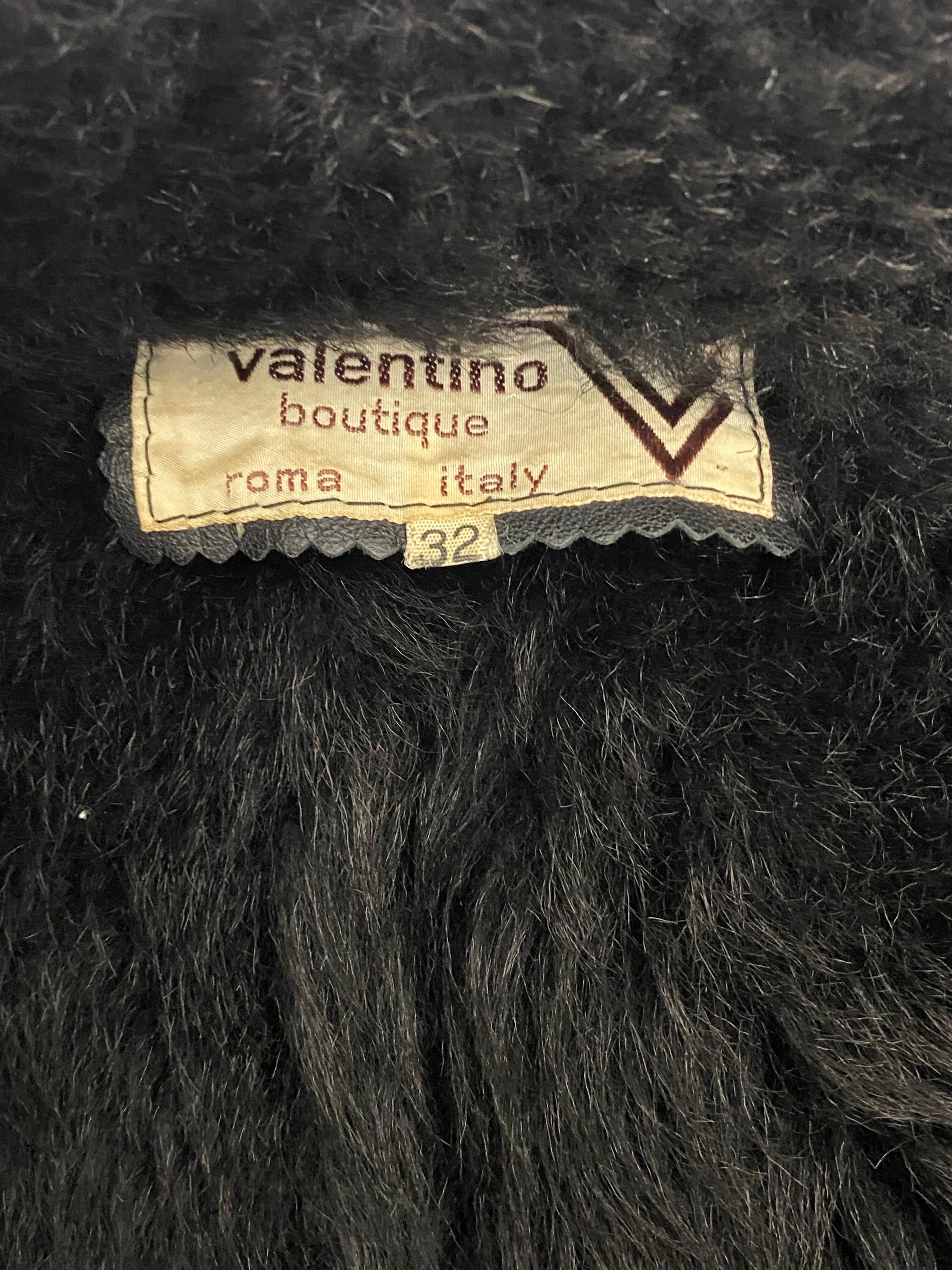 Veste vintage Valentino en shearling des années 1970 en vente 7