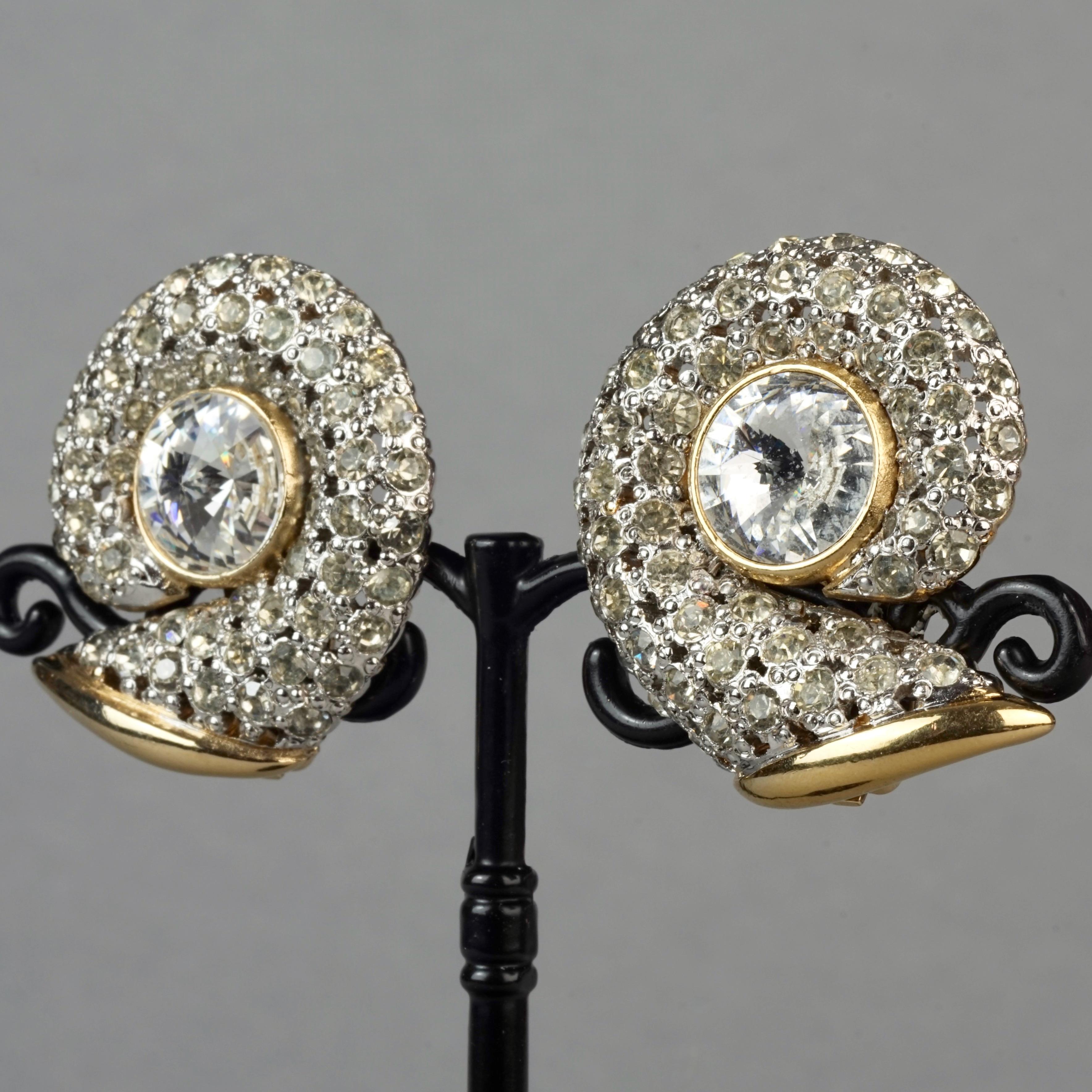 Vintage VALENTINO Snail Rhinestone Earrings In Good Condition In Kingersheim, Alsace