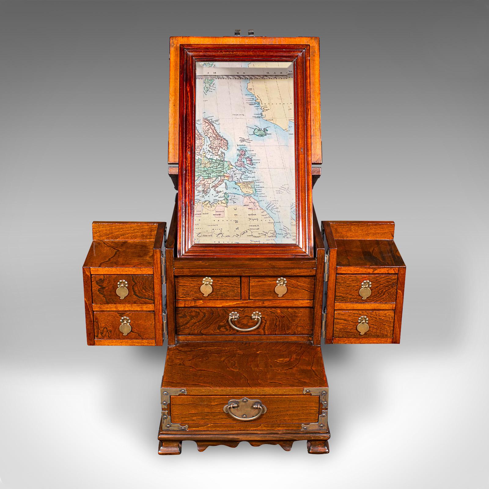 Vintage Valet Case, Korean, Oriental Elm, Brass, Grooming Box, Mirror, C.1970 In Good Condition For Sale In Hele, Devon, GB